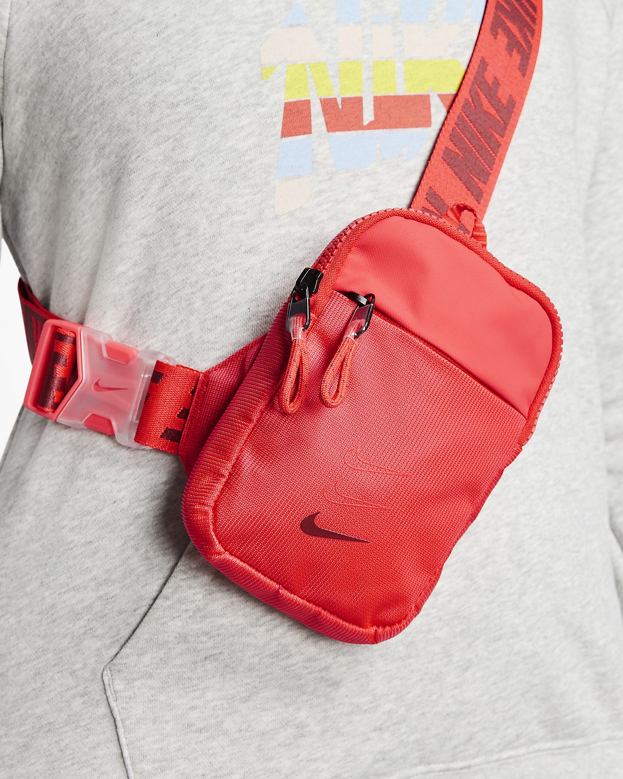 nike sportswear advance essentials hip pack