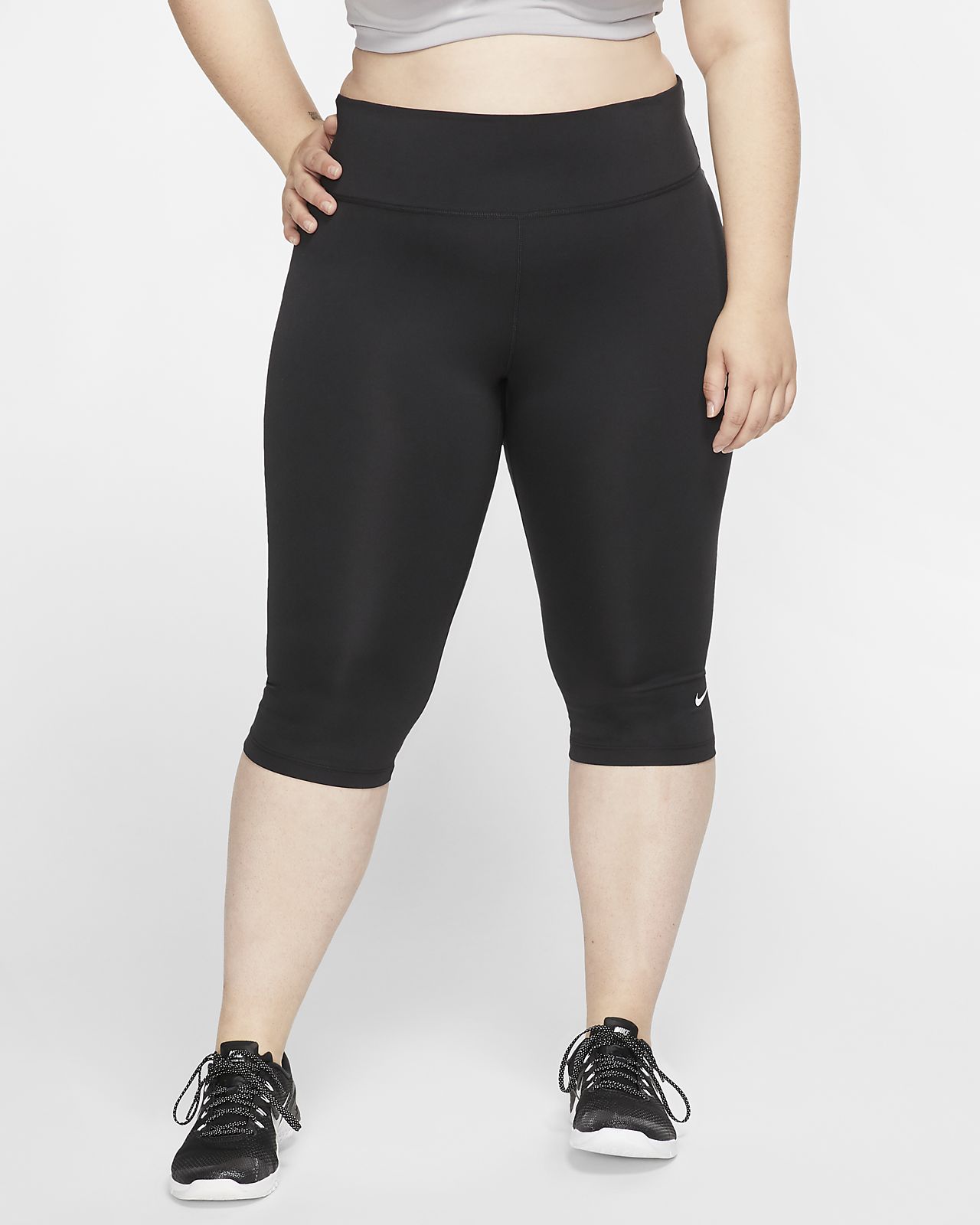 plus size nike capris