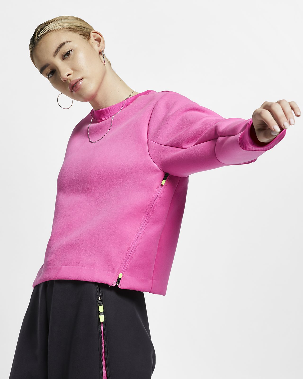 nike tech pack crew neck sweatshirt