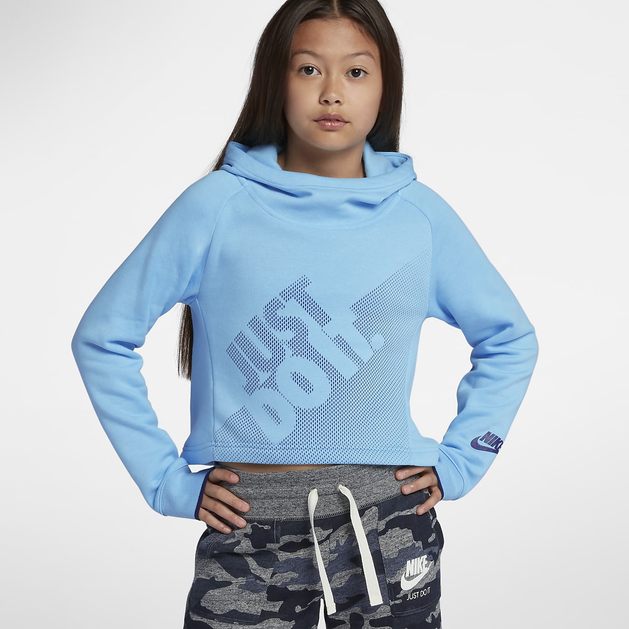 Nike Sportswear Older Kids' (Girls') Cropped Pullover Hoodie