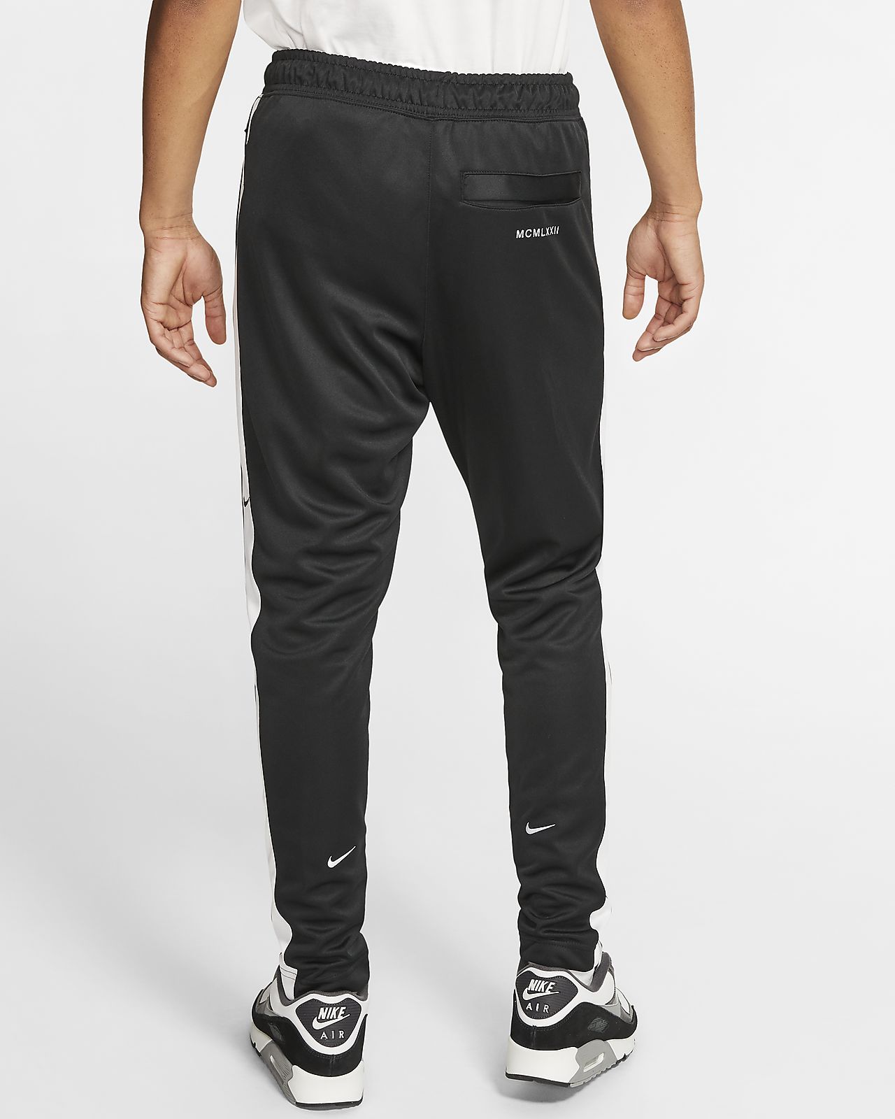 nike swoosh sweatpants