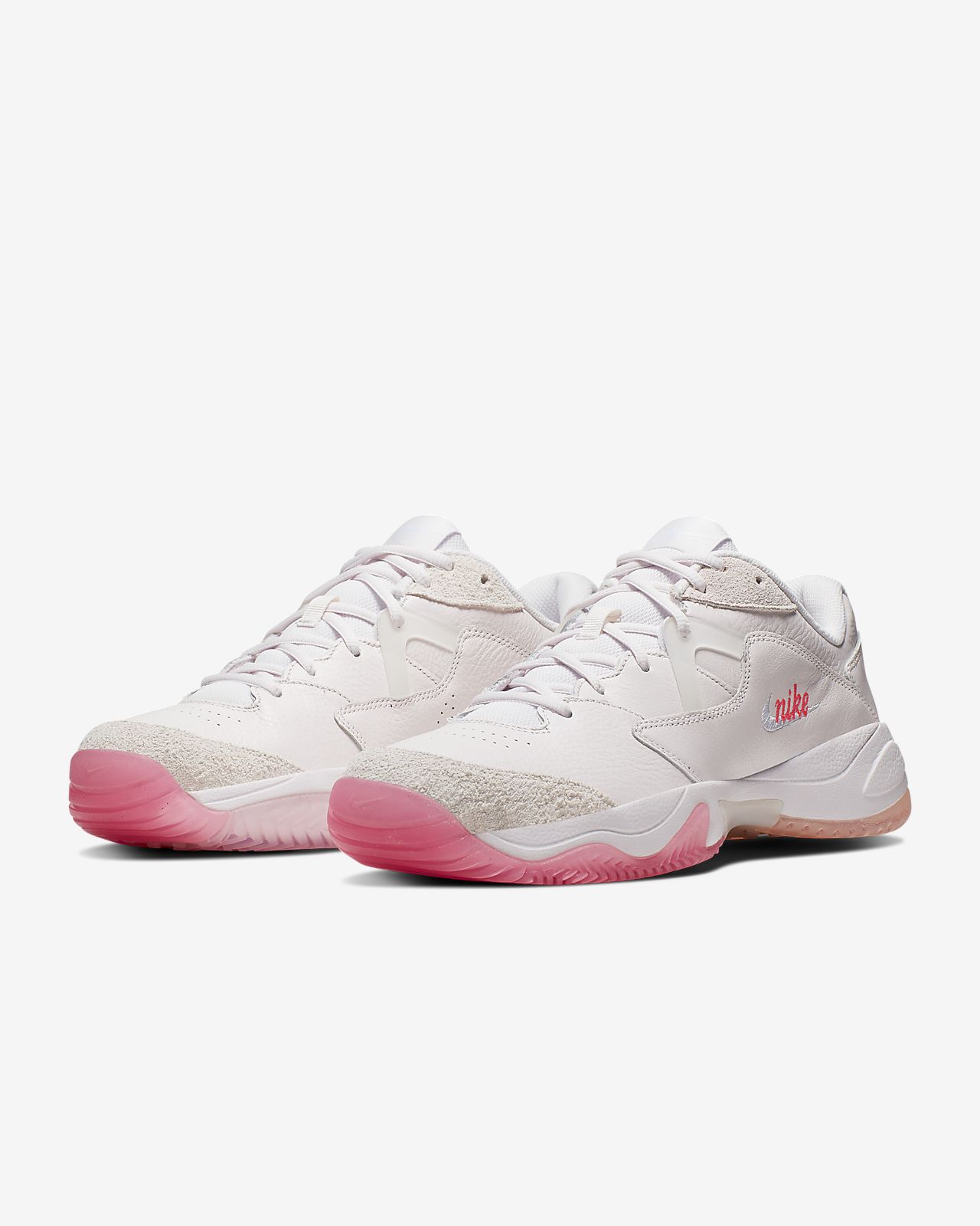 nike performance court lite 2