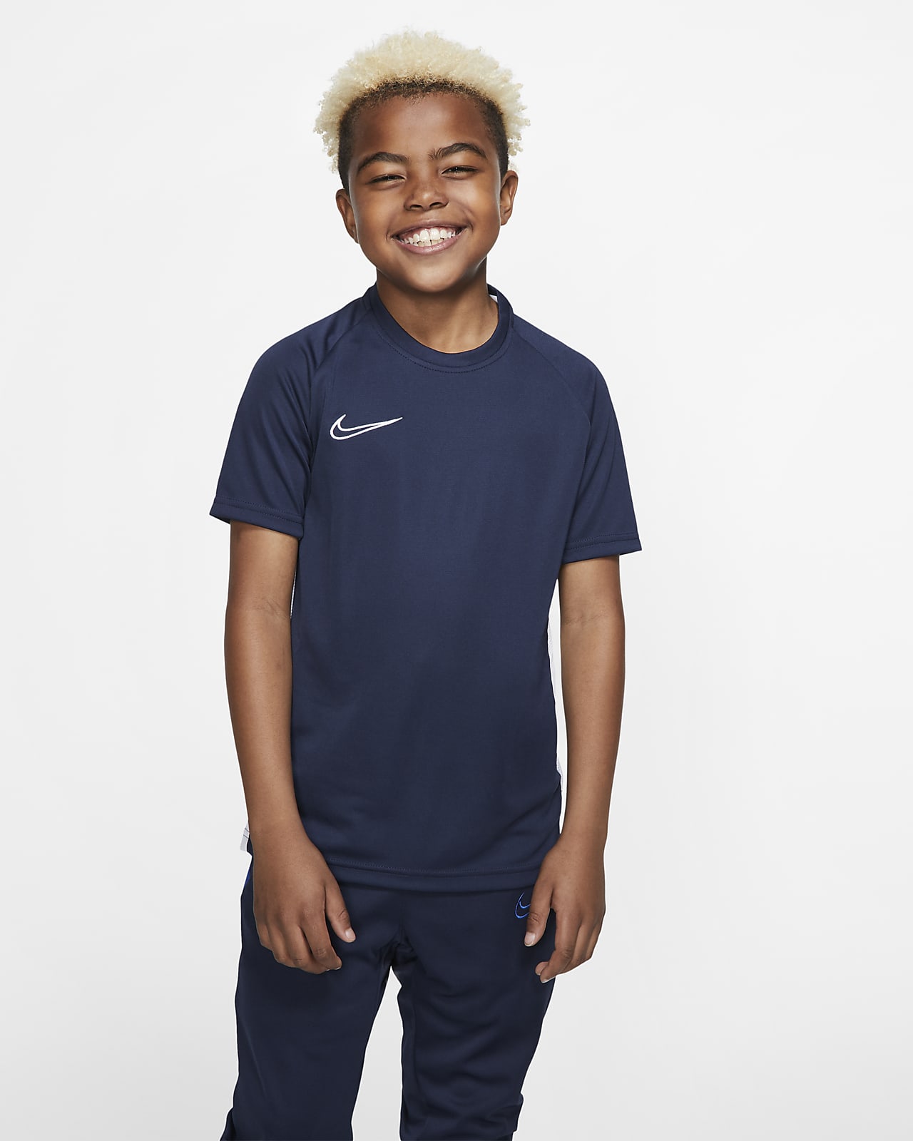 Nike Dri-FIT Academy Older Kids' Short-Sleeve Football Top. Nike SG