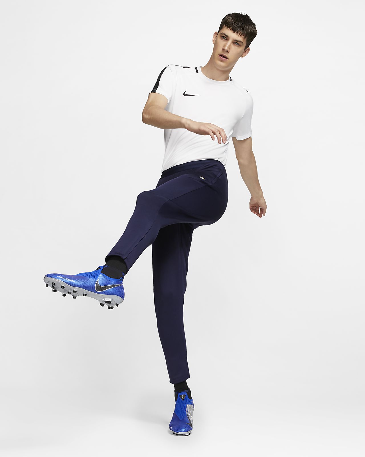 football trousers nike