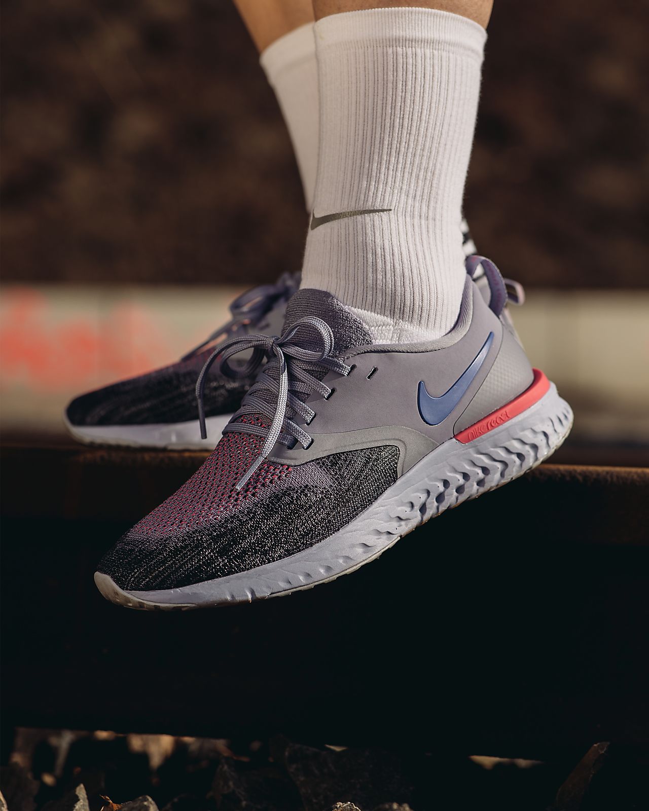 women's nike odyssey react flyknit 2