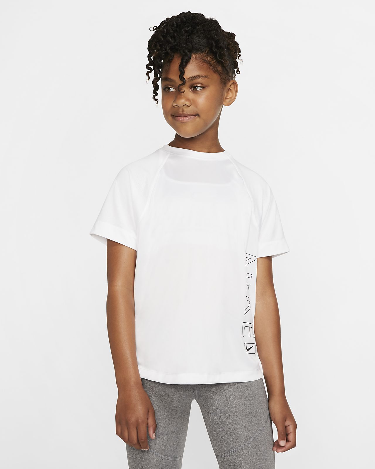 Nike Dri FIT kortermet treningsoverdel med grafikk til store Barn Trening & studio Overdeler og T skjorter. Nike NO