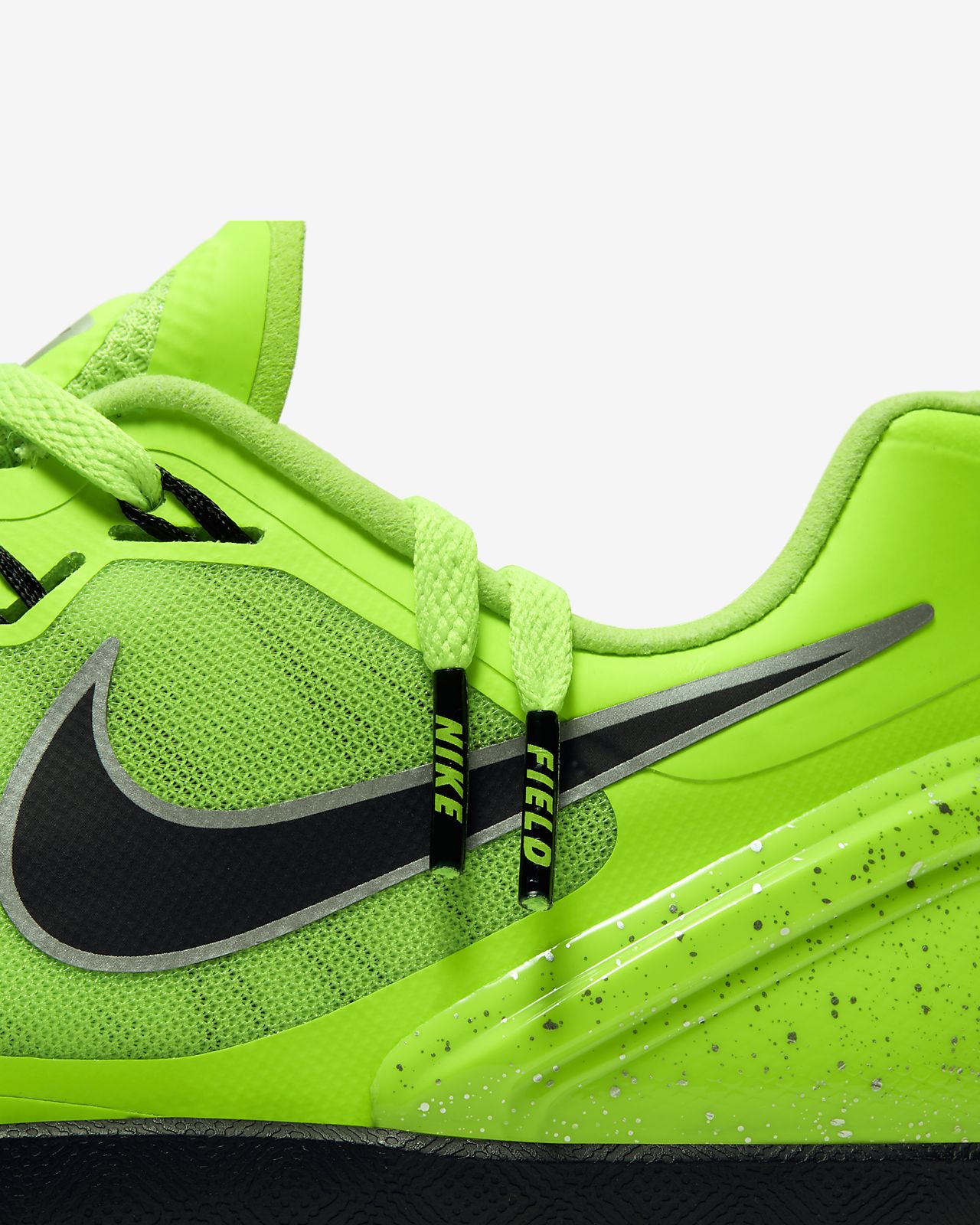 nike throwing shoes size 13
