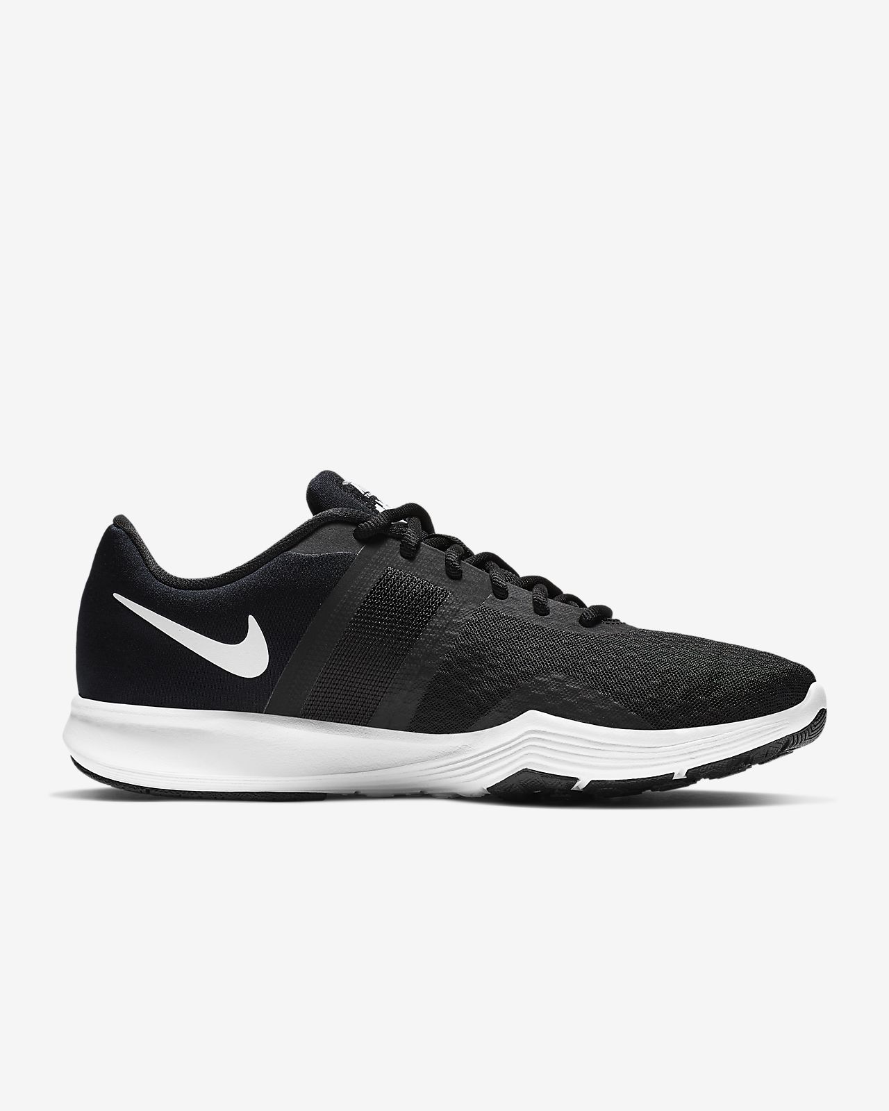 nike comfort footbed training shoes