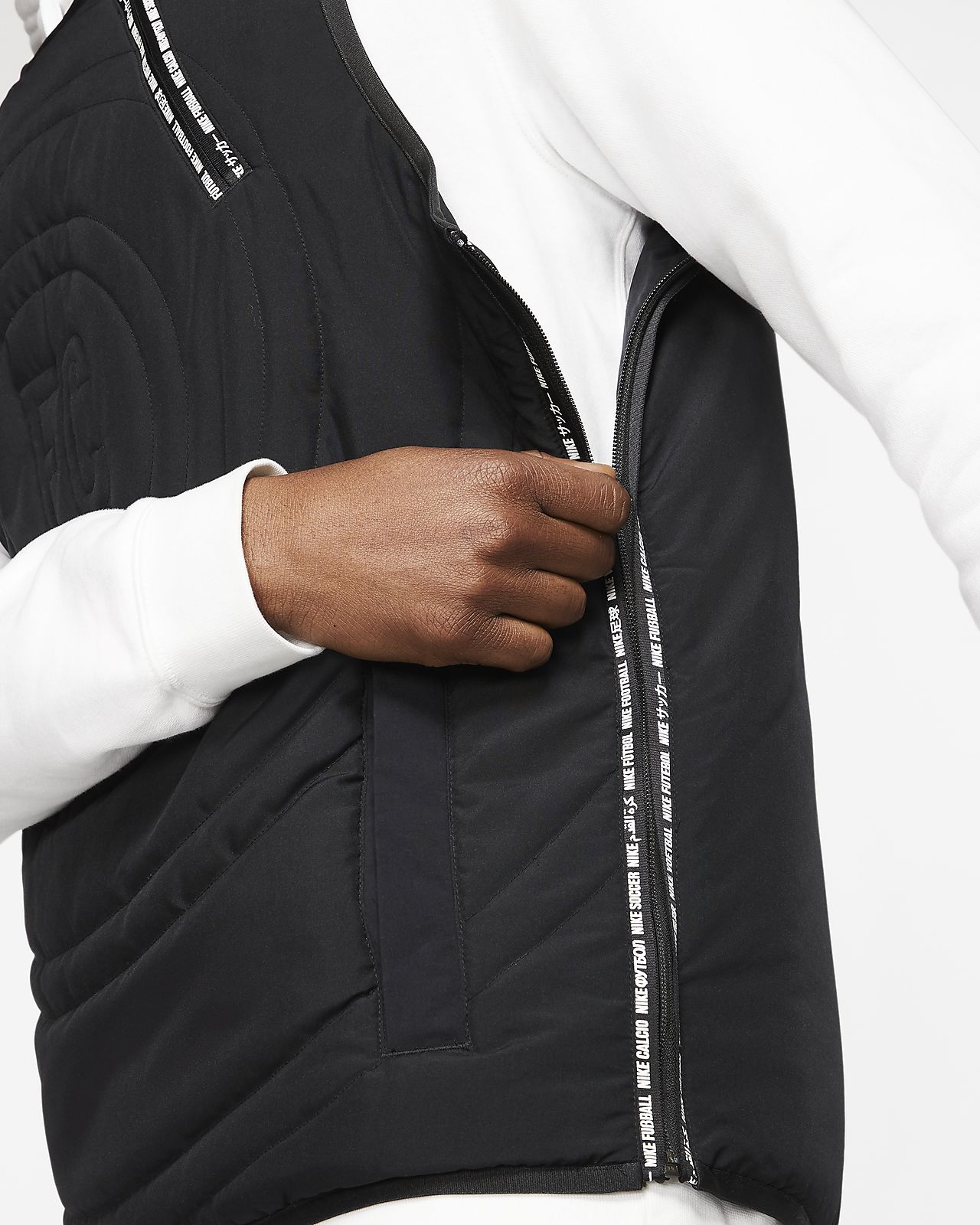 nike thin gilet