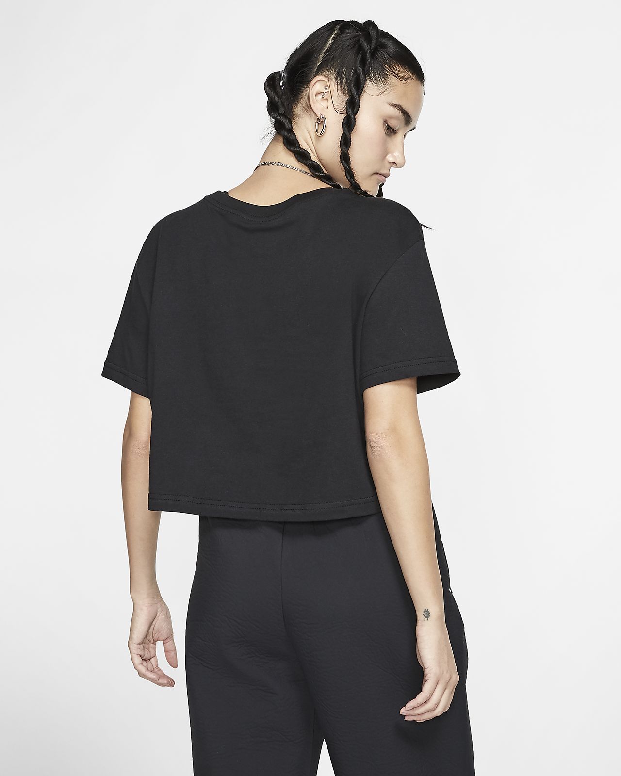 nike sportswear haut à manches courtes pour femme nike sportswear haut à manches courtes pour femme