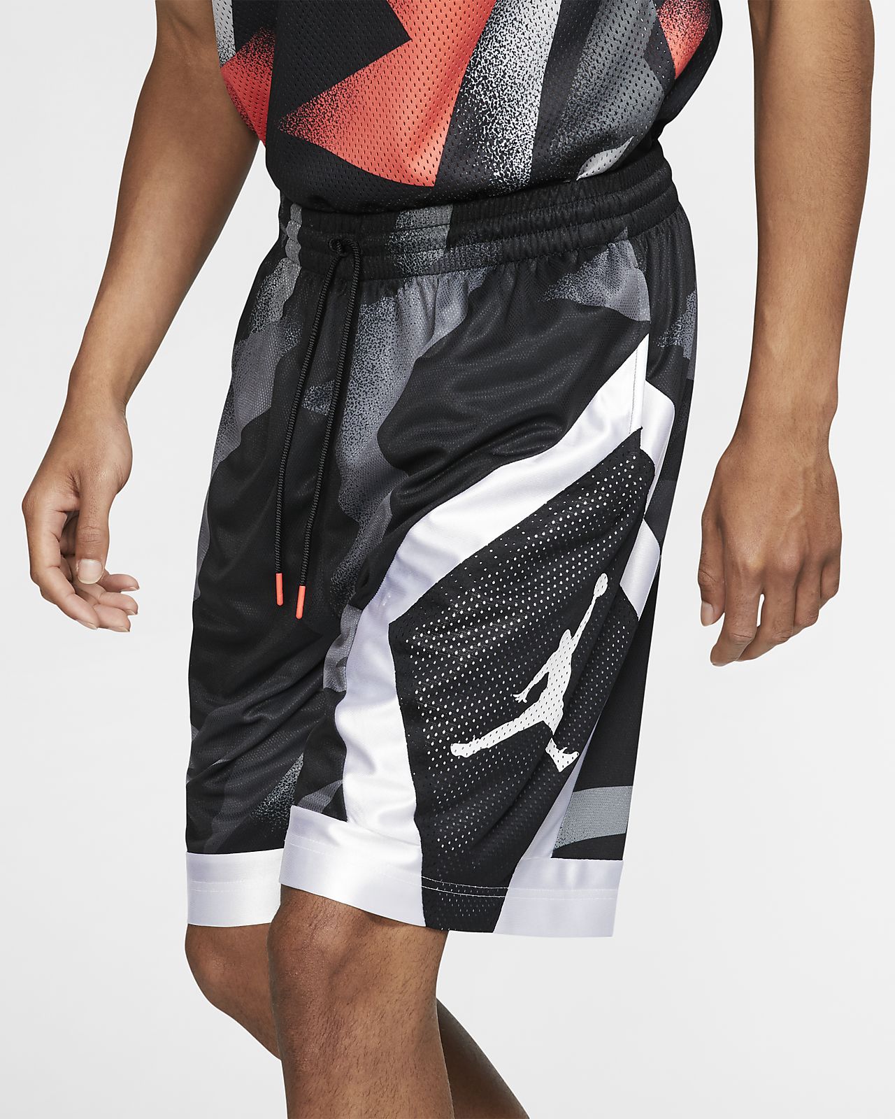 under armour woven graphic shorts