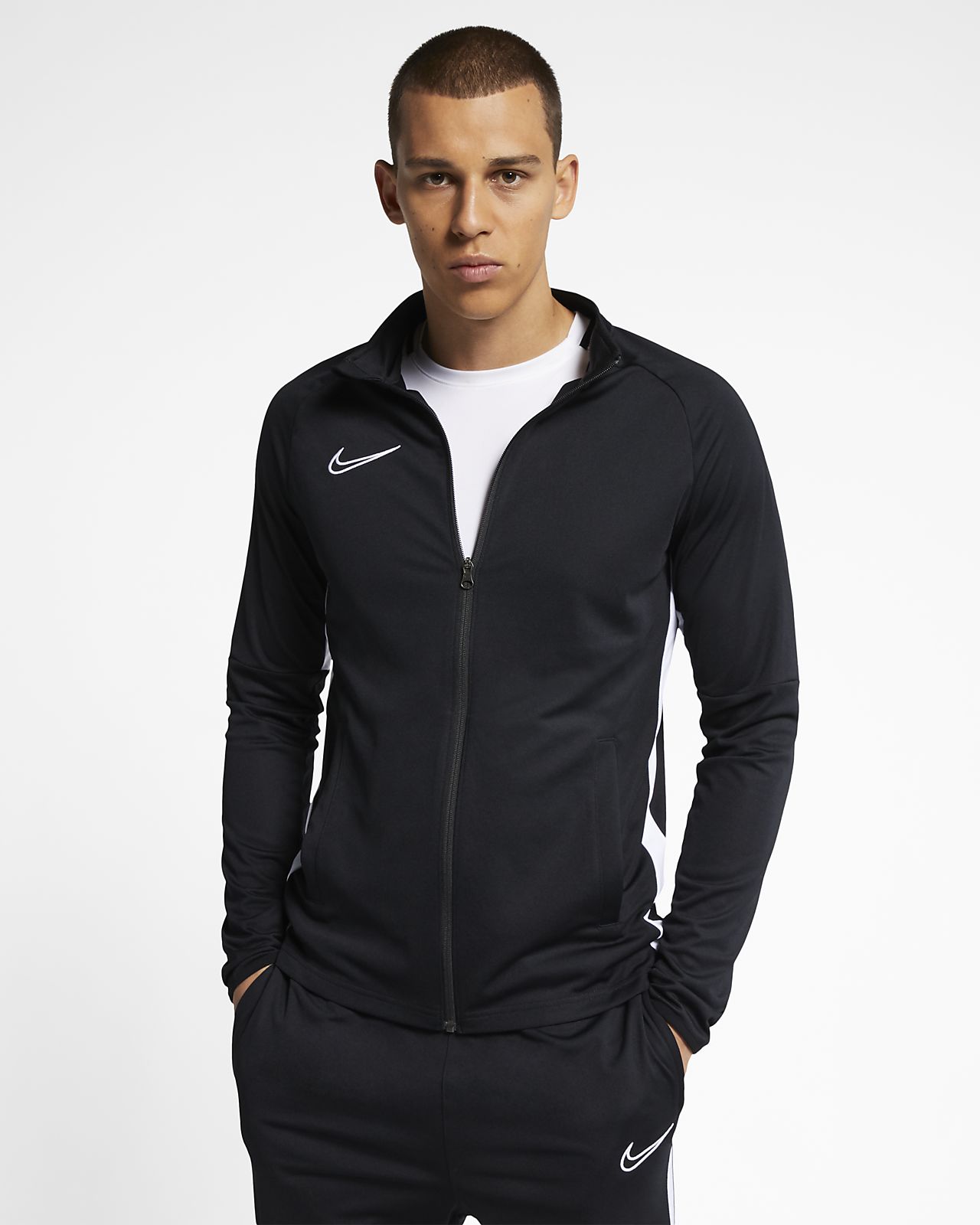 mens nike tapered tracksuit