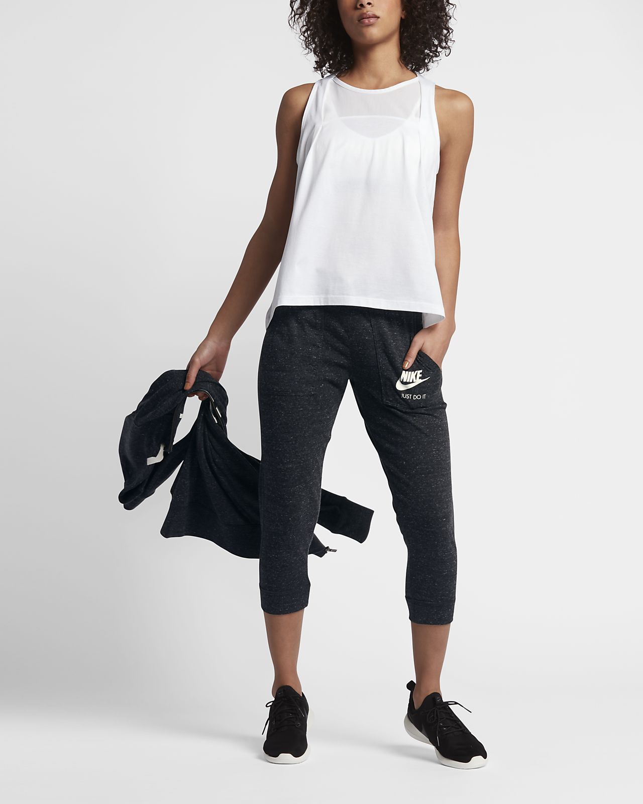 nike vintage capri pants