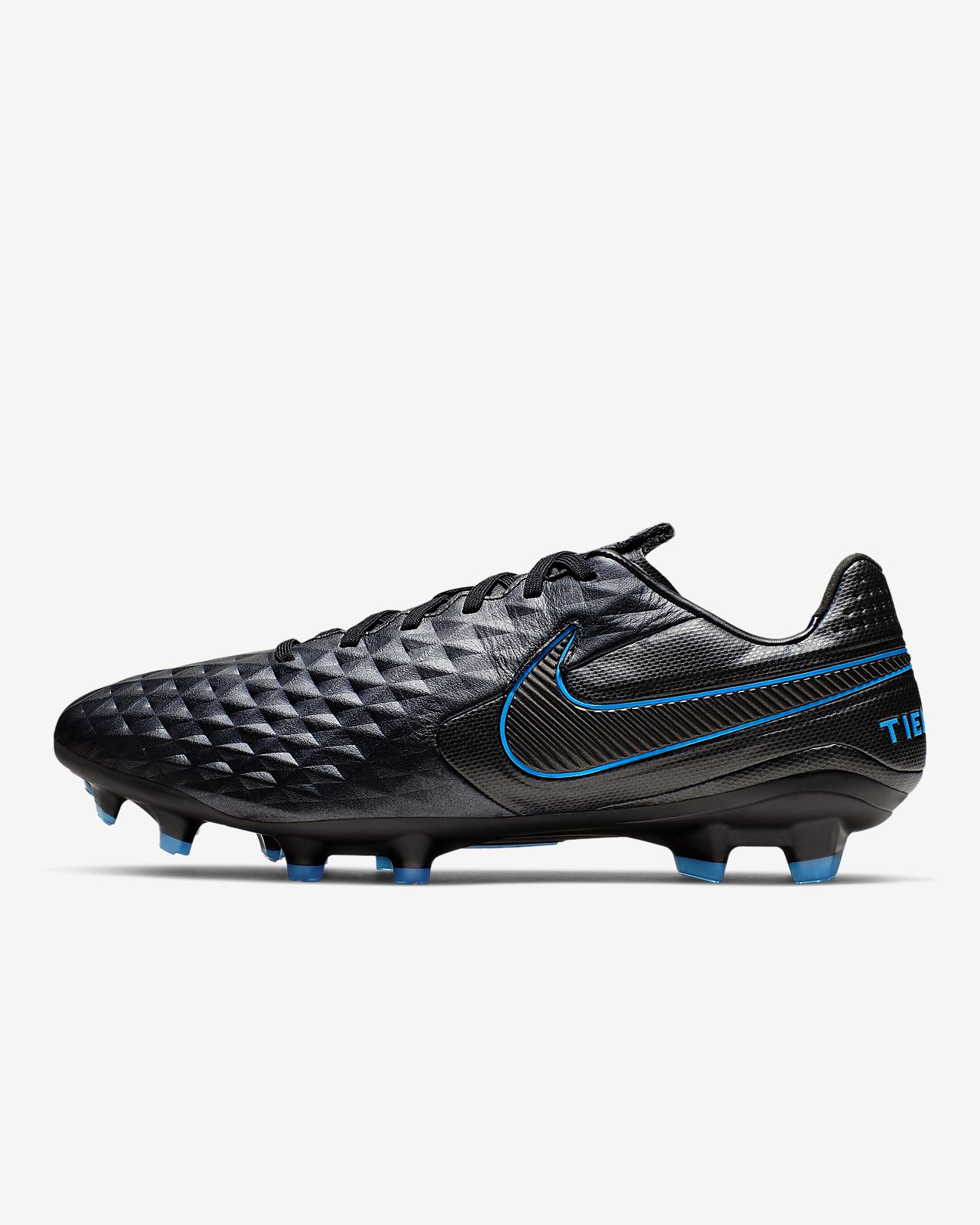 Pro FG Firm-Ground Football Boot. Nike 