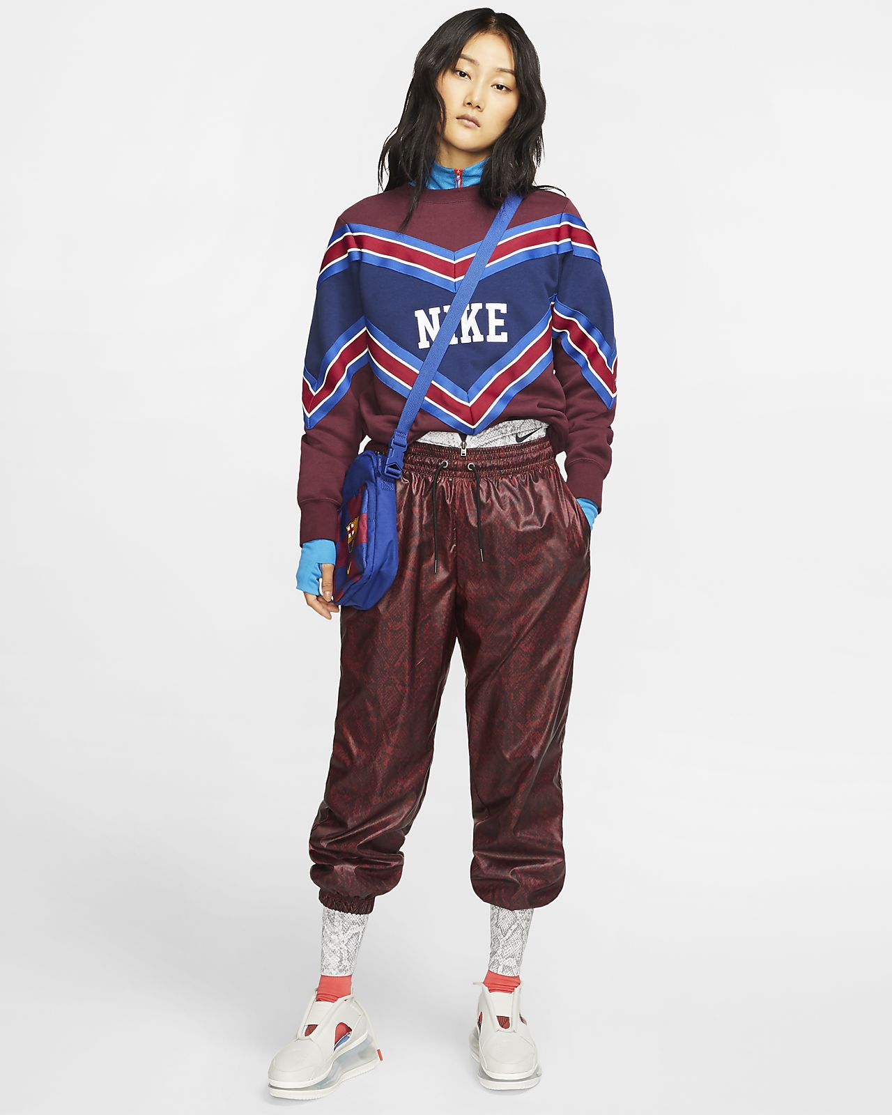 nike velvet pants