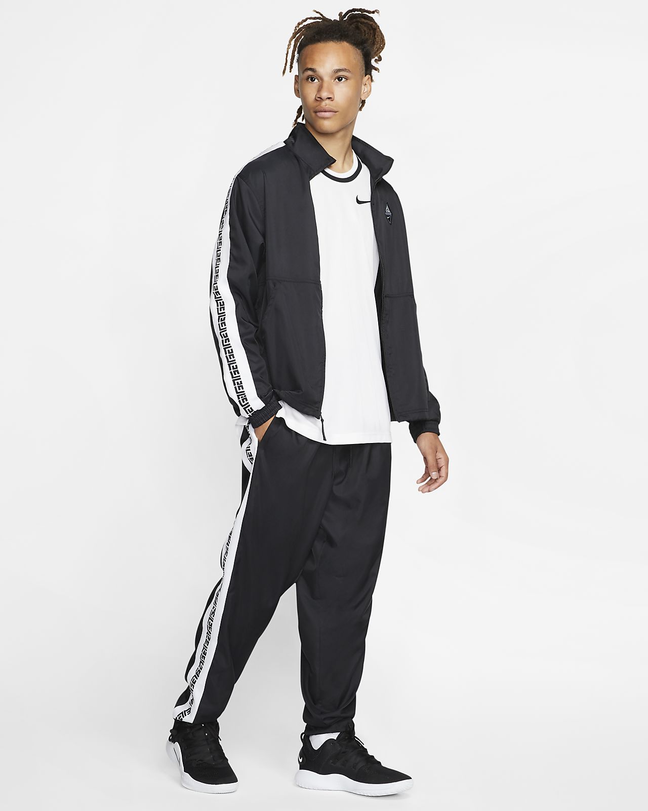 giannis tracksuit