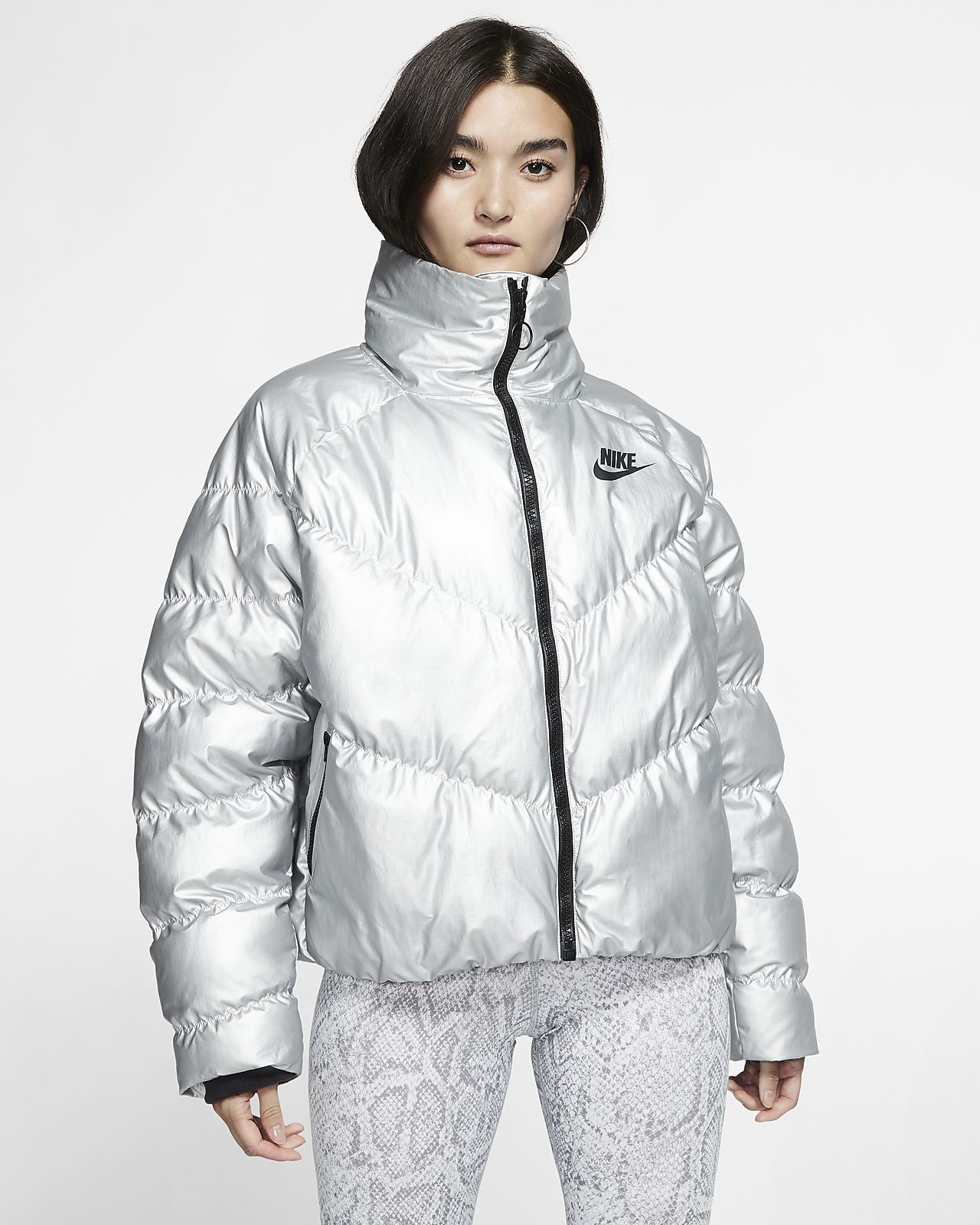 nike synthetic fill hybrid jacket