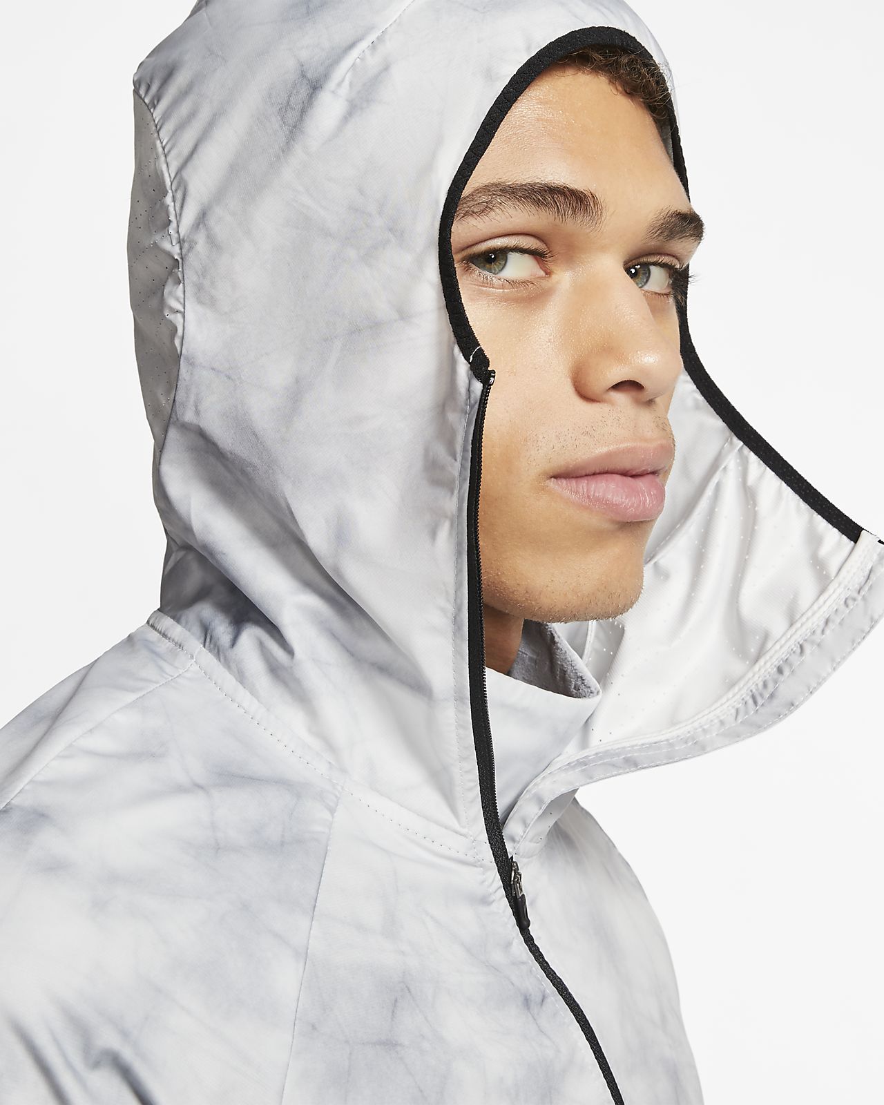 nike running essential core jacket
