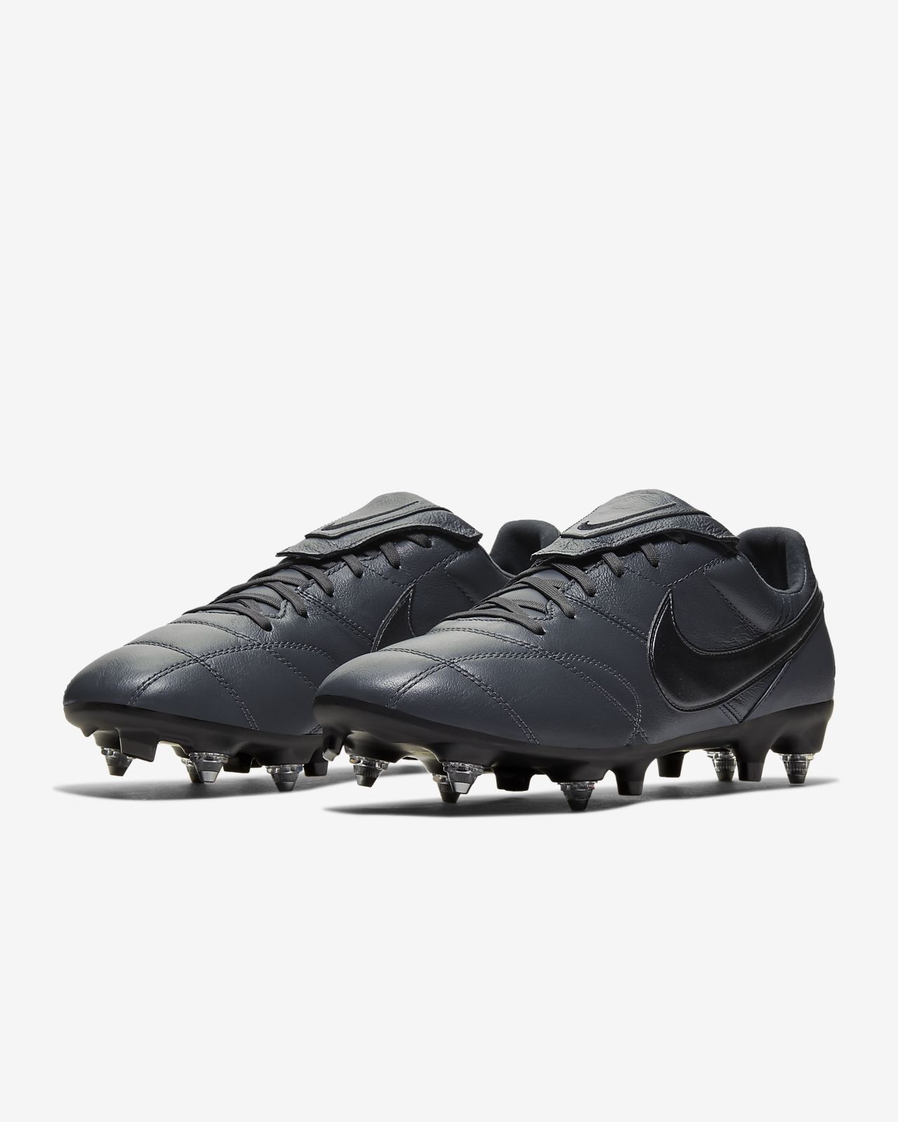 Nike Tiempo Legend 8 Pro FG Men 's Soccer Shoes.