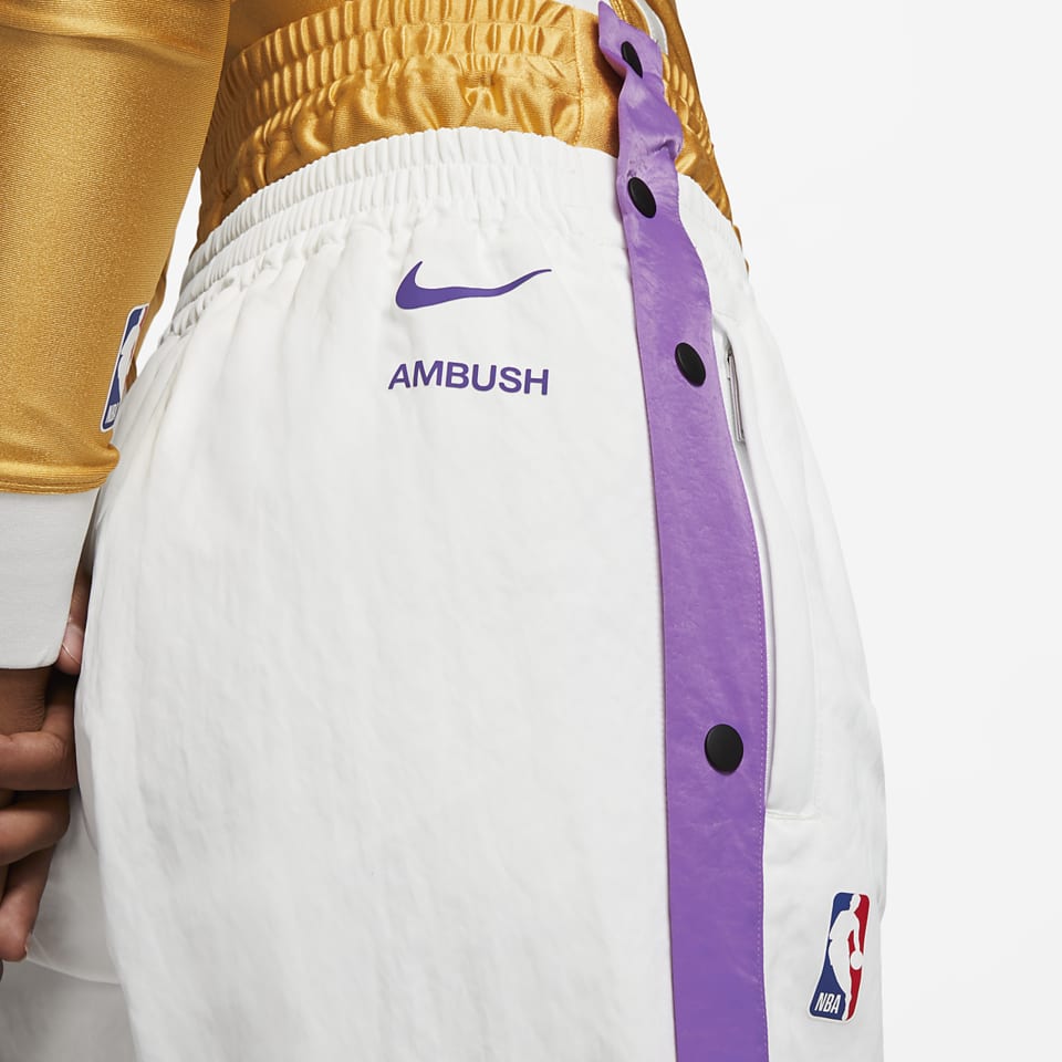 人気機種NIKE X AMBUSH NBA COLLECTION NETS ジャケット・アウター