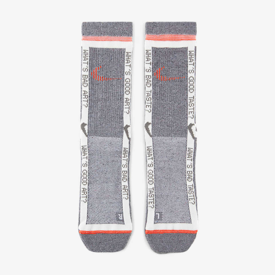 Nike x Off-White™ ruházati kollekció – megjelenési dátum. Nike SNKRS HU
