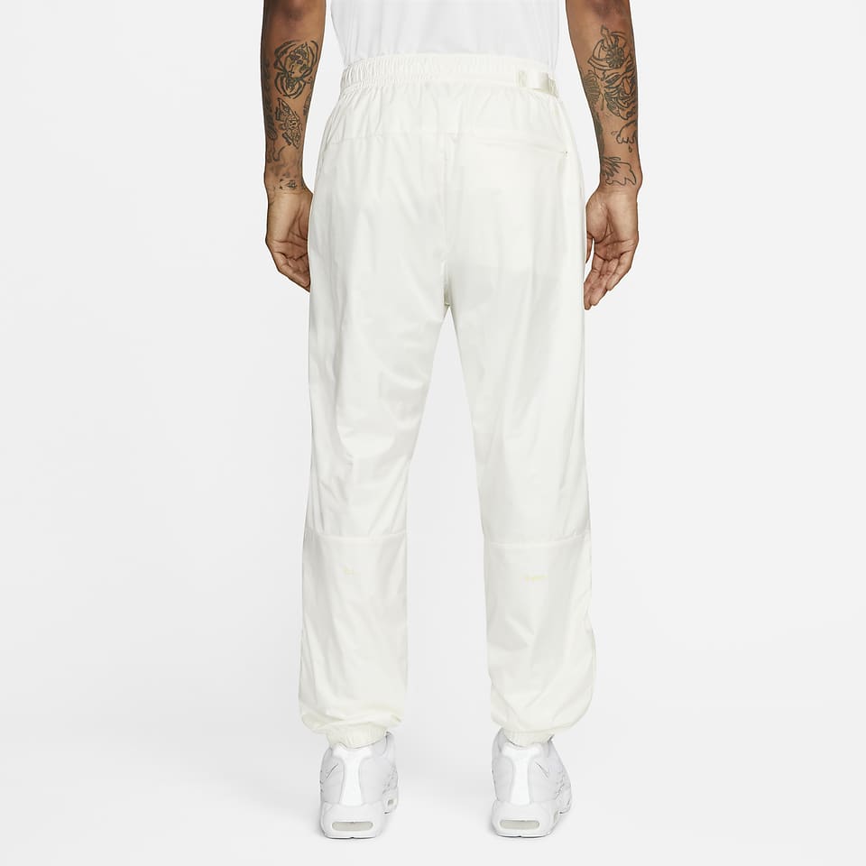 Collezione di abbigliamento NOCTA Golf - Data del lancio. Nike SNKRS IT
