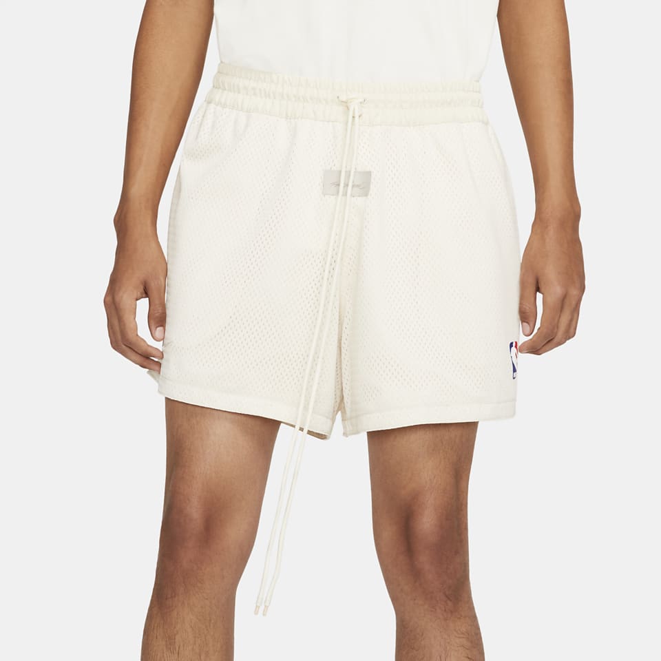 HOW DOES IT FIT? E5: NIKE AIR FEAR OF GOD SHORTS AND JACKET 