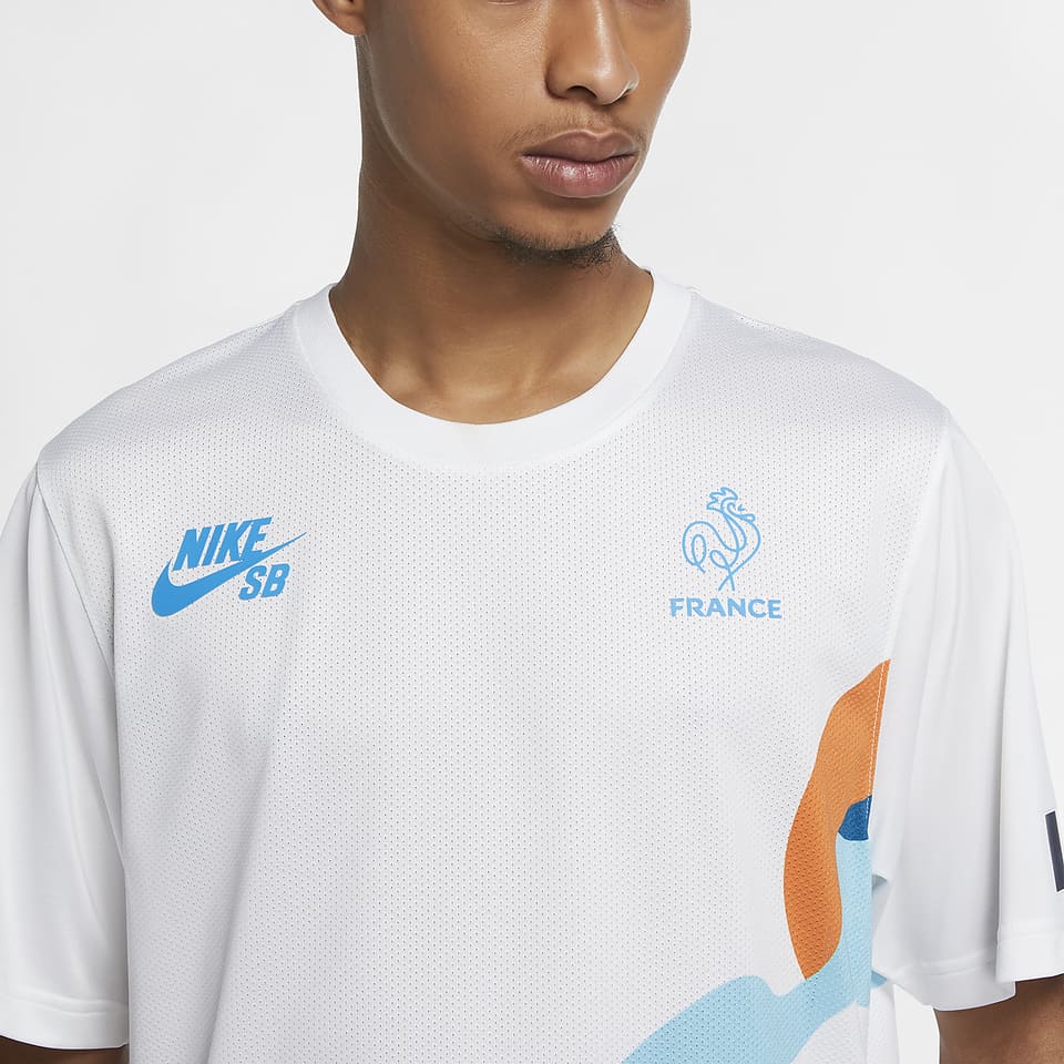ナイキ SB x パラ 'France Federation Kit' 発売日. Nike SNKRS JP
