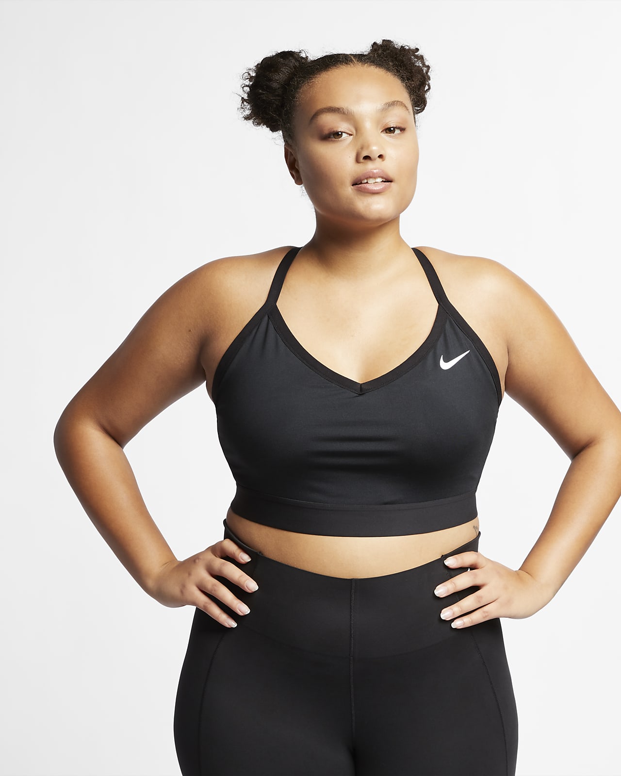 Nike Indy sports-BH med innlegg og lett støtte til dame (Plus Size)