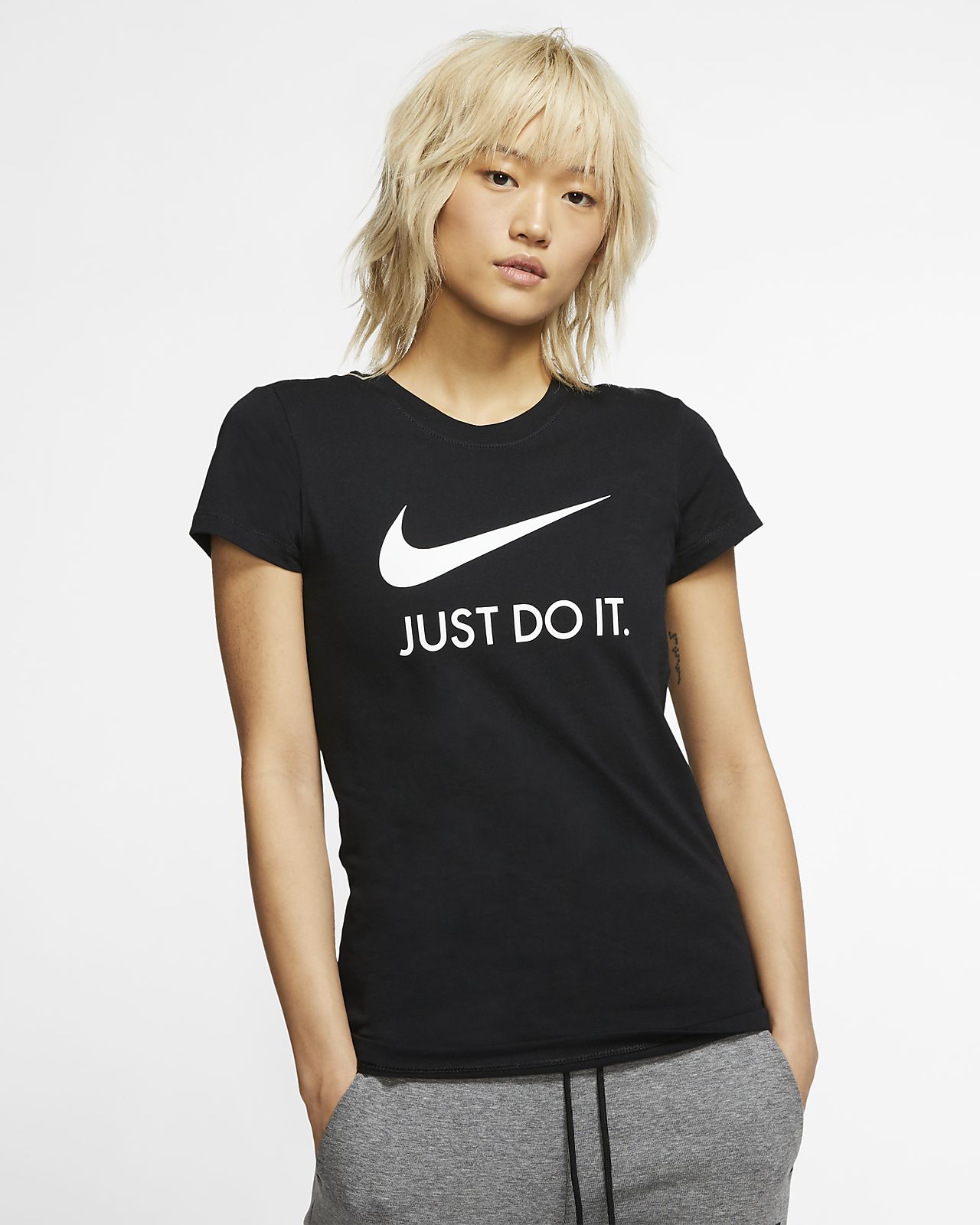 nike t shirts women's just do it