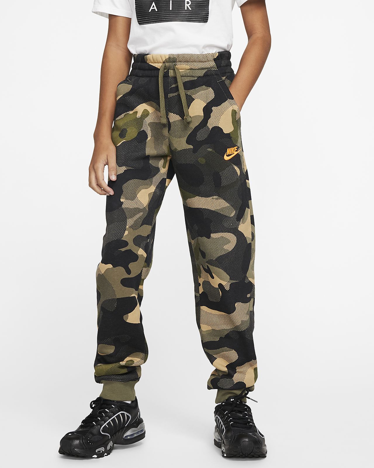 nike club camo joggers