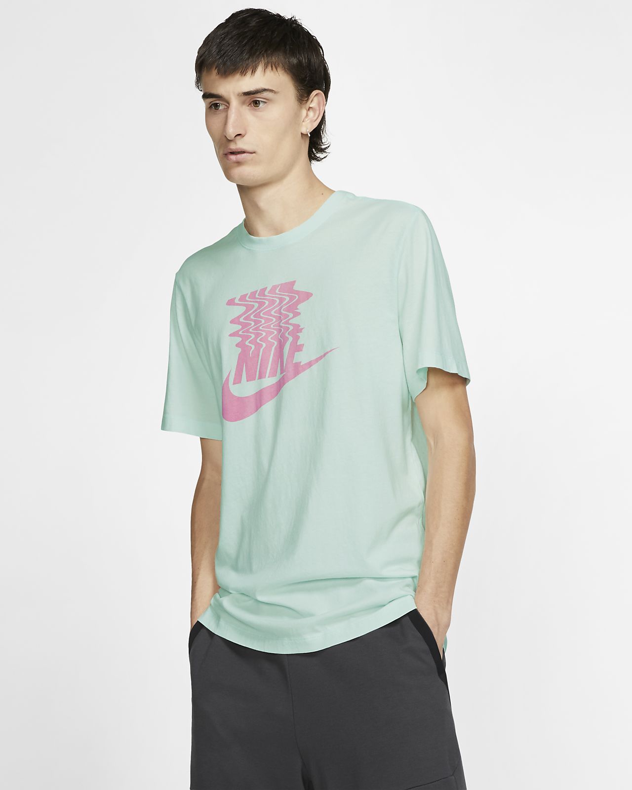 nike sport t shirts