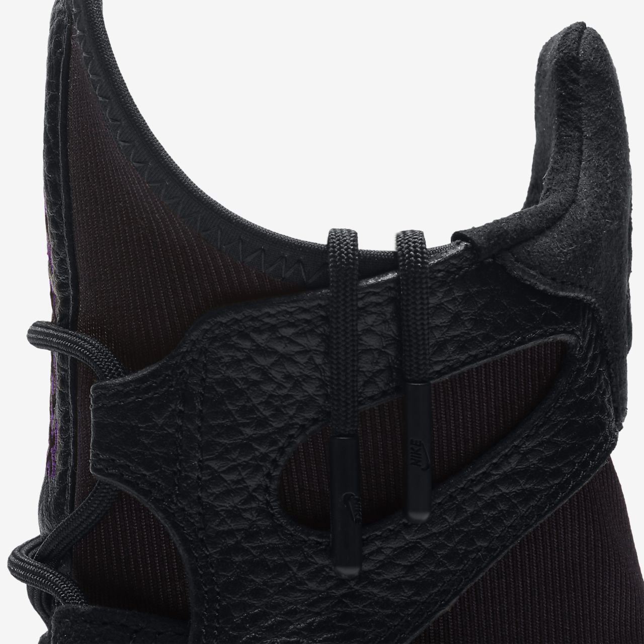 nike air max box women's training shoe