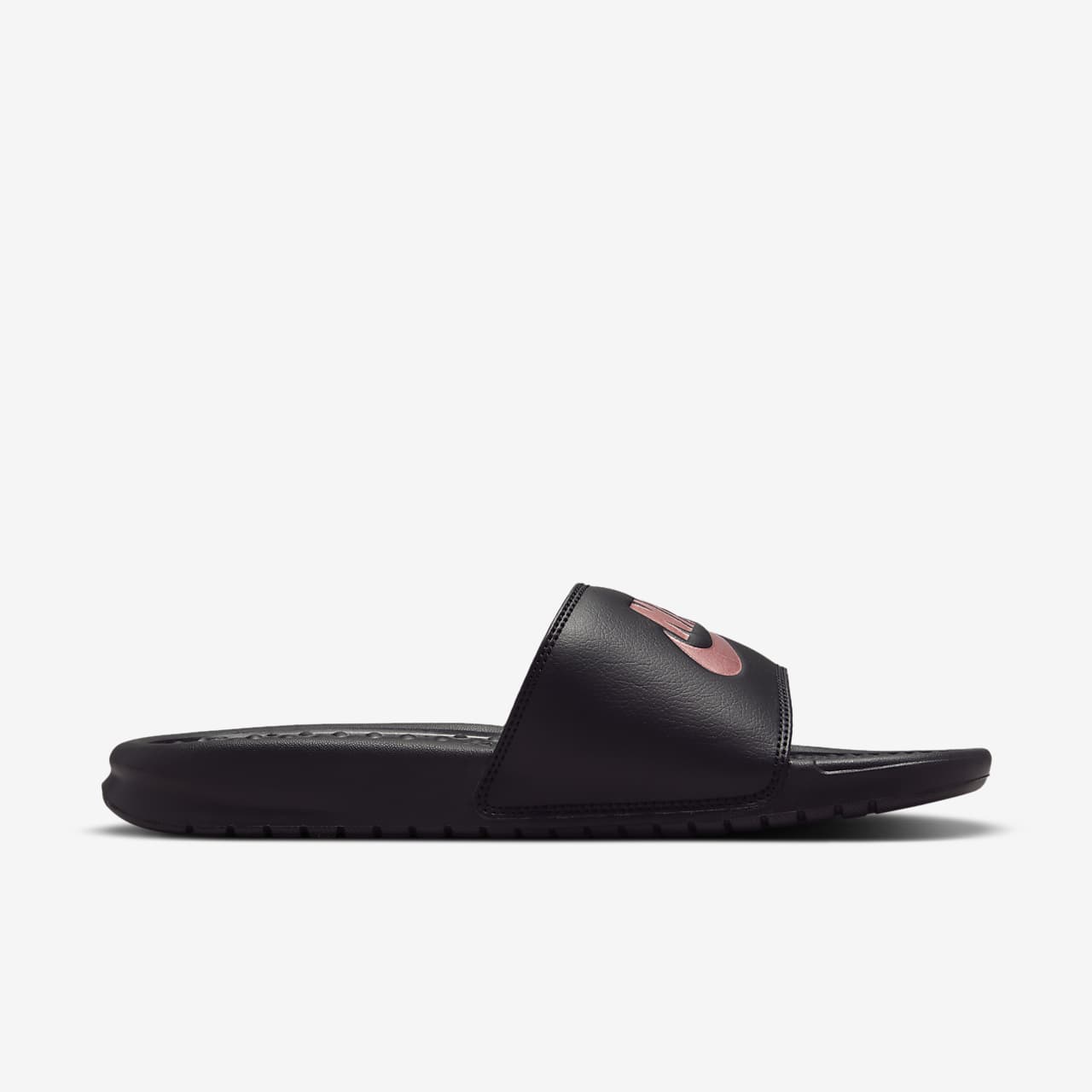 nike wmns benassi