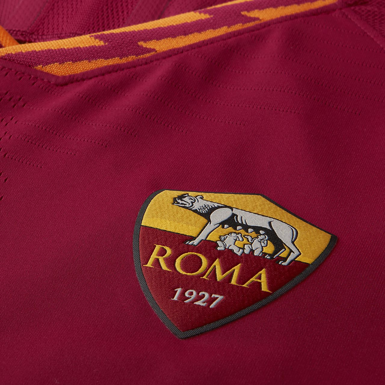 A.S. Roma 2019/20 Vapor Match Home Men's Football Shirt. Nike HU