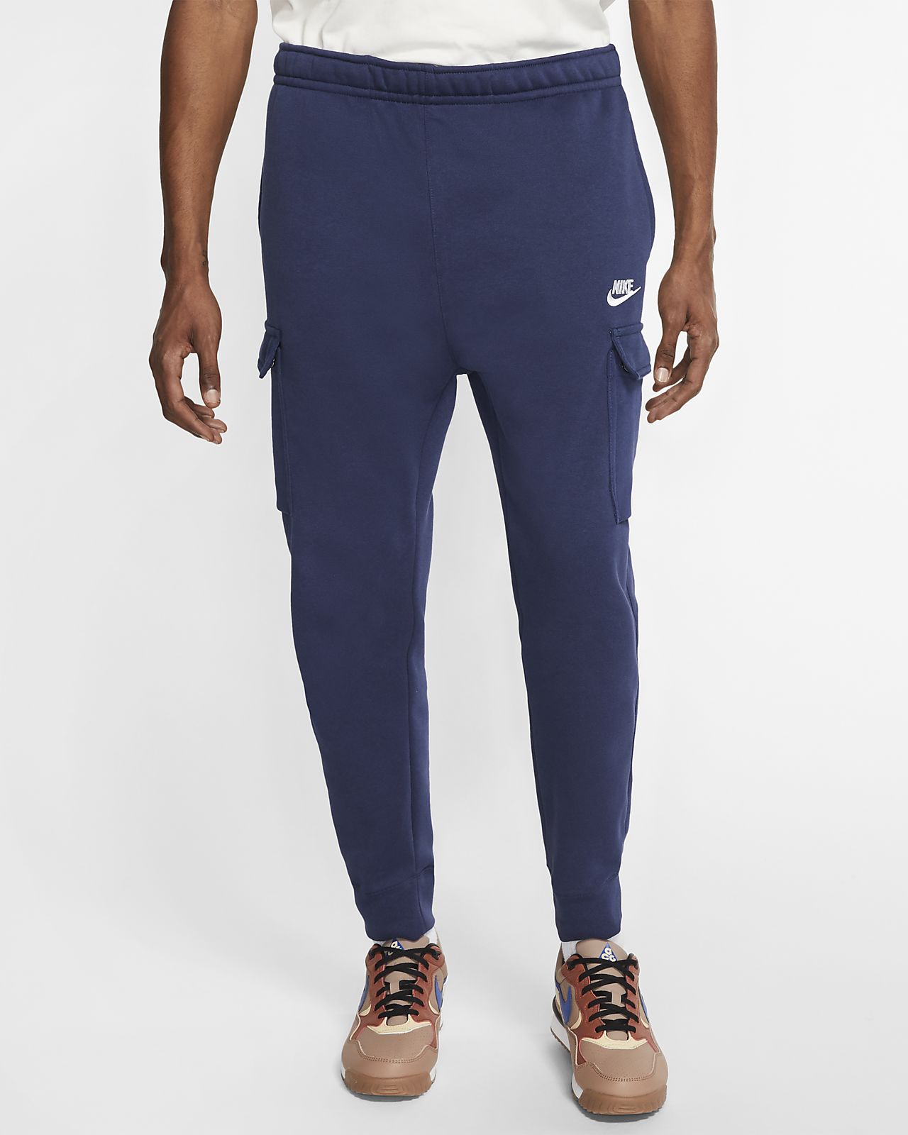 mens nike sweatpants with cargo pockets