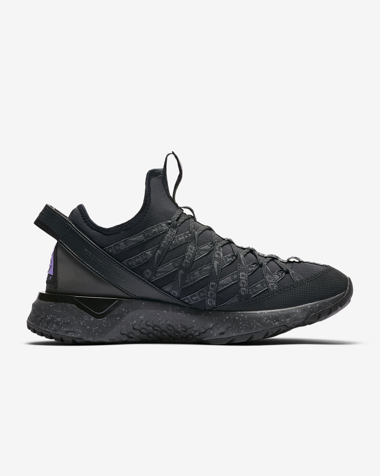 nike acg react terra