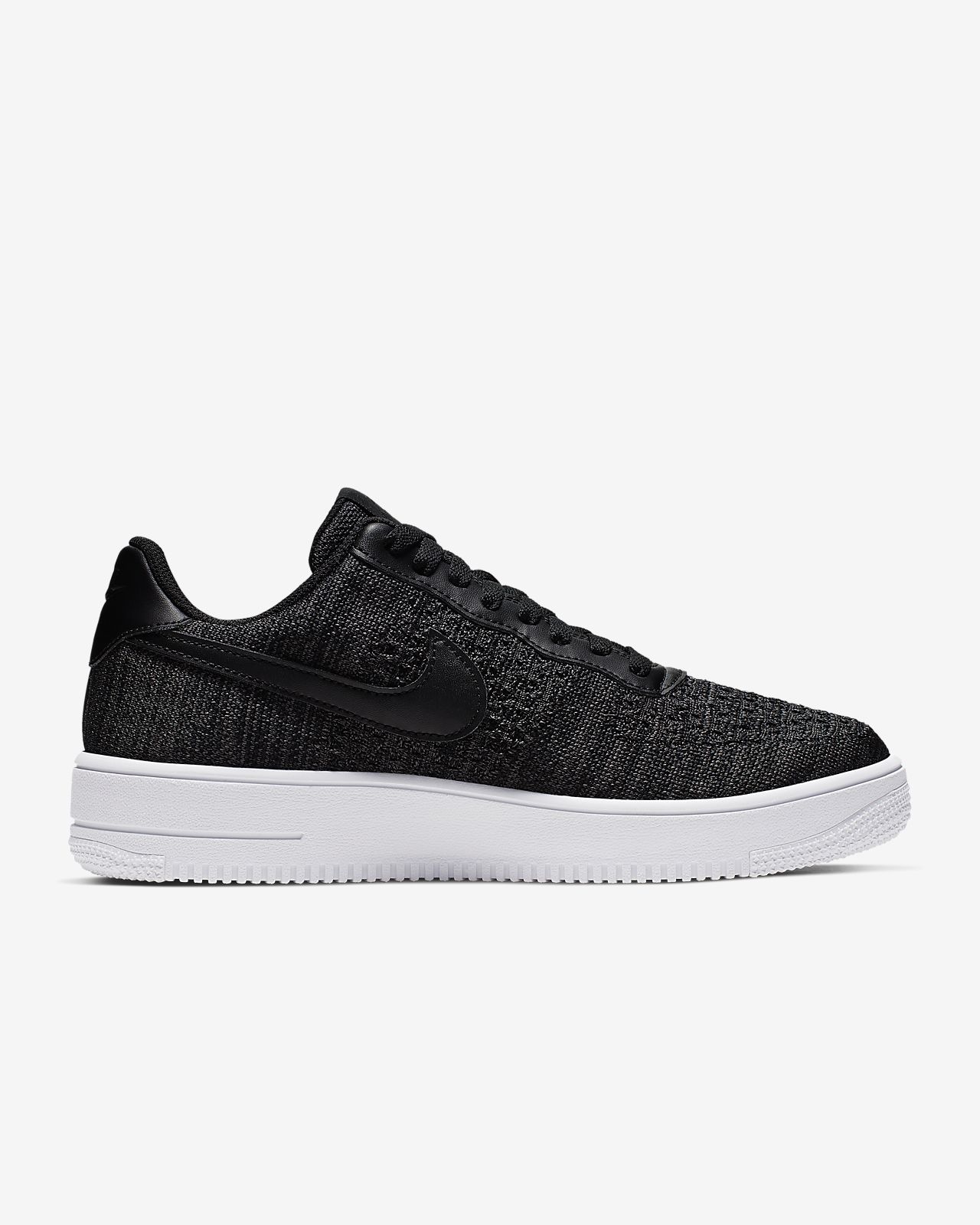 nike court flyknit