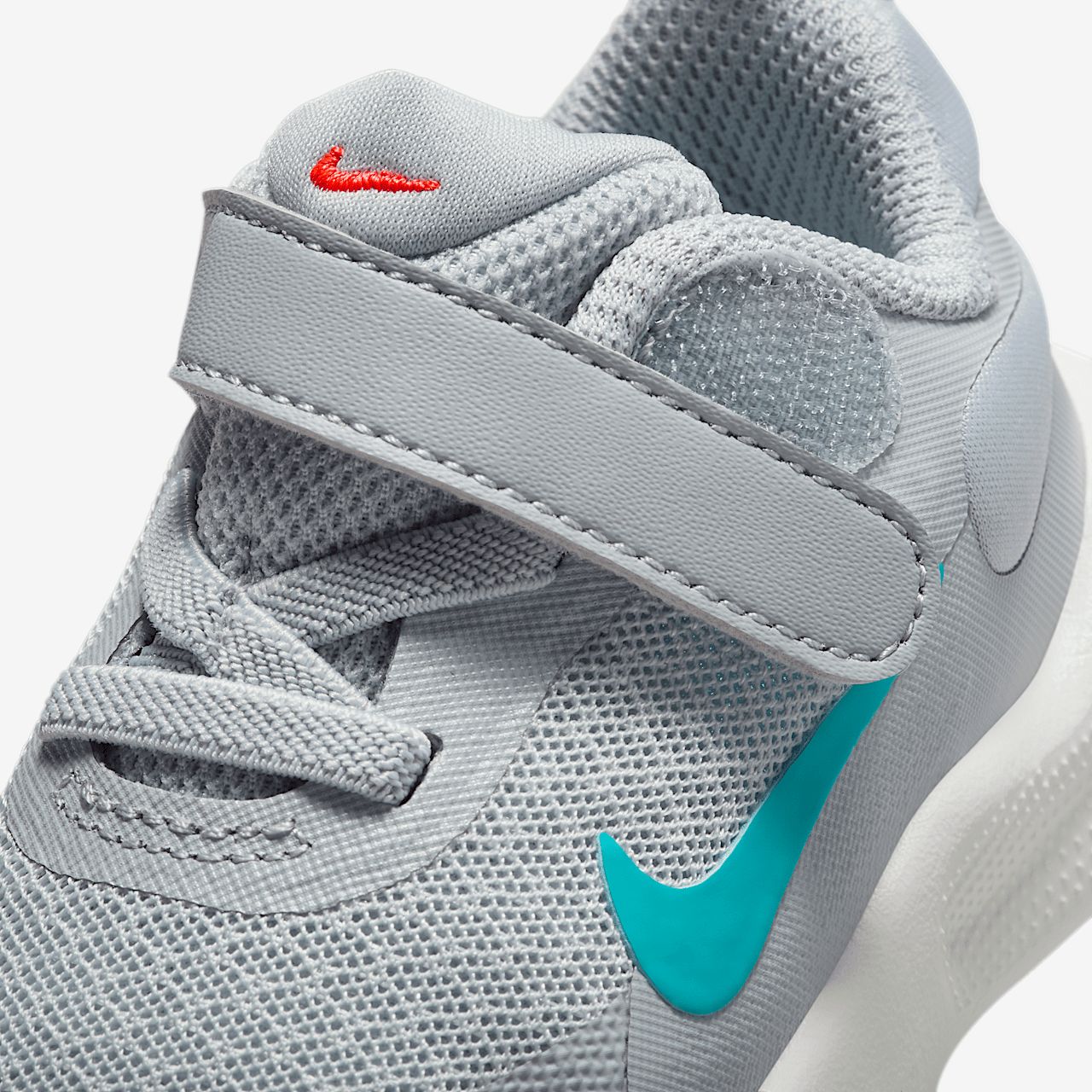 Nike  sneaker Wolf Grey/Bright Crimson/Summit White/Dusty Cactus