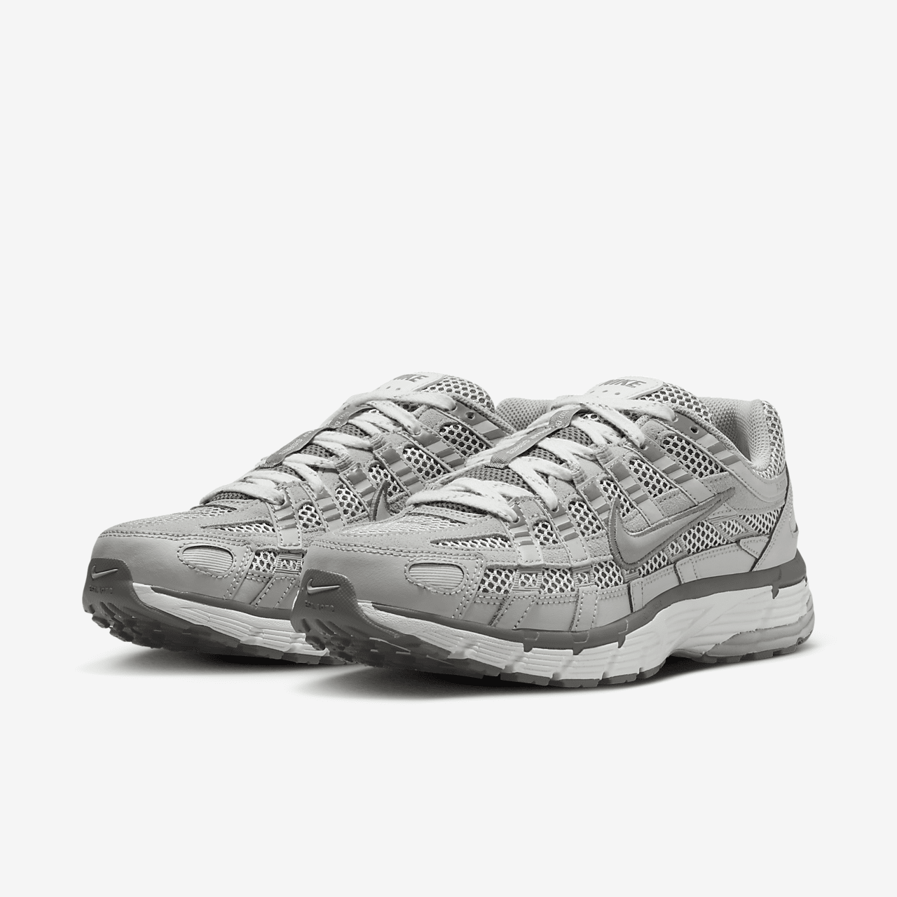 Nike P-6000 sneaker Light Iron Ore/Photon Dust/Flat Pewter/Metallic Silver