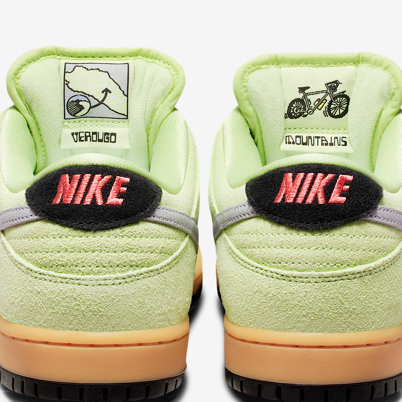 Nike Dunk Low sneaker Pistachio Frost/Zwart/Gum Yellow/Wolf Grey