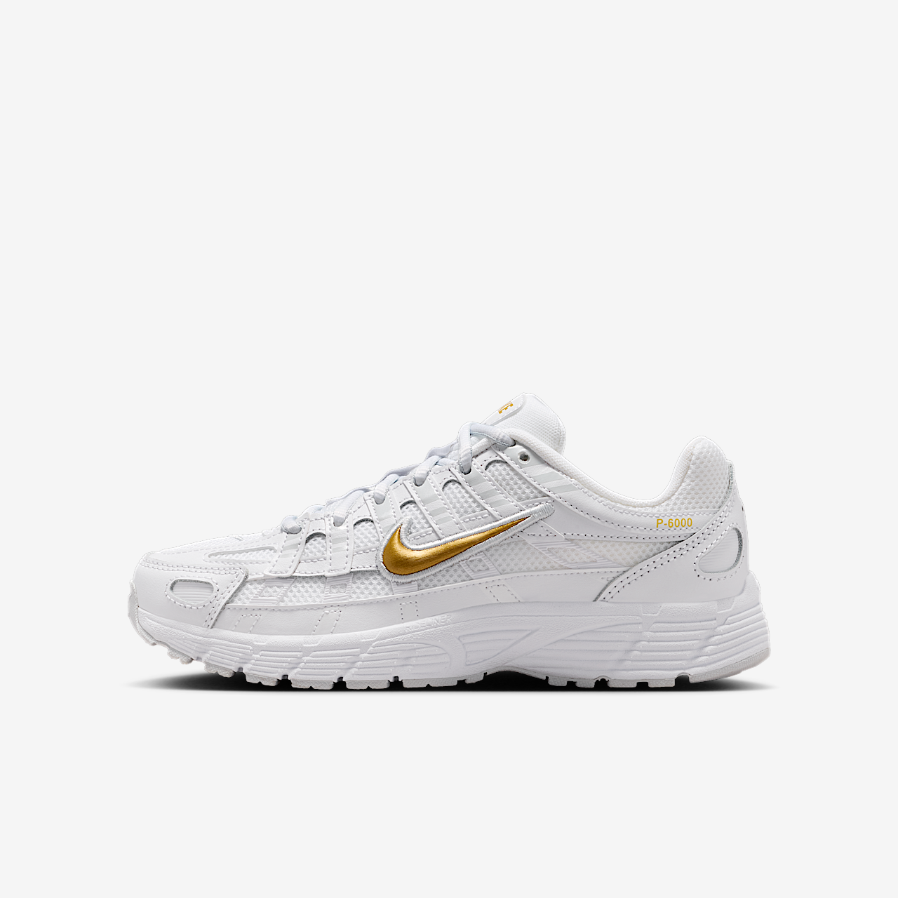 Nike P-6000 sneaker Wit/Pure Platinum/Metallic Gold