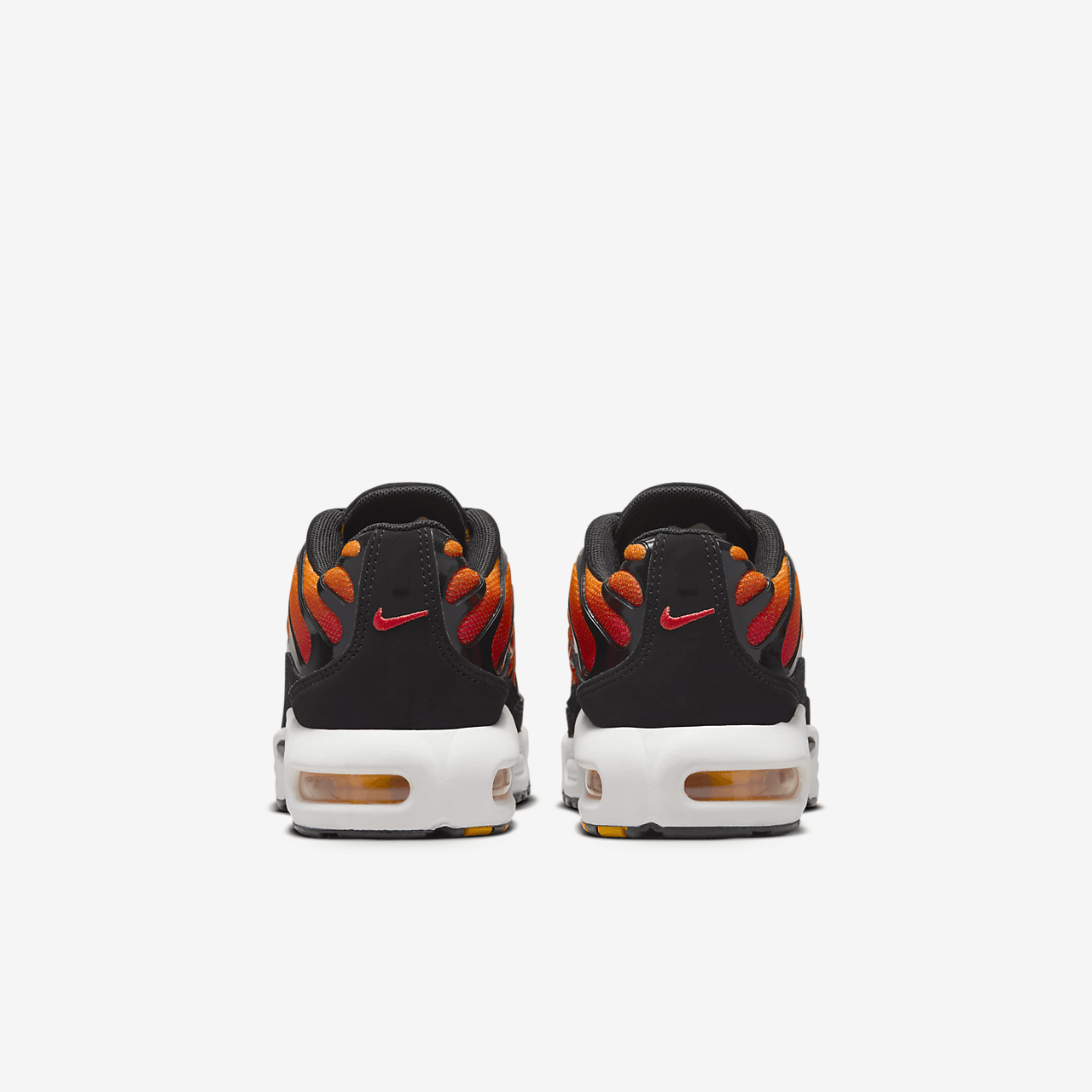 Nike Air Max Plus sneaker Zwart/Bright Ceramic/Resin/Pimento