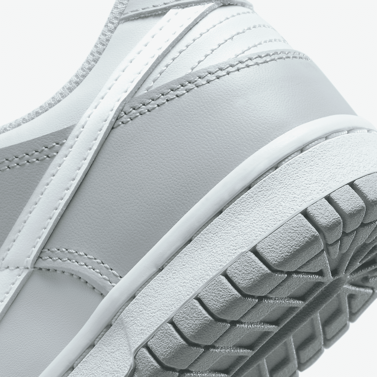 Nike Dunk Low sneaker Pure Platinum/Wolf Grey/Wit