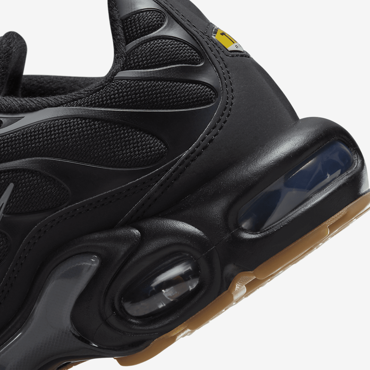 Nike Air Max Plus sneaker Zwart/Light Orewood Brown/Gum Light Brown/Smoke Grey