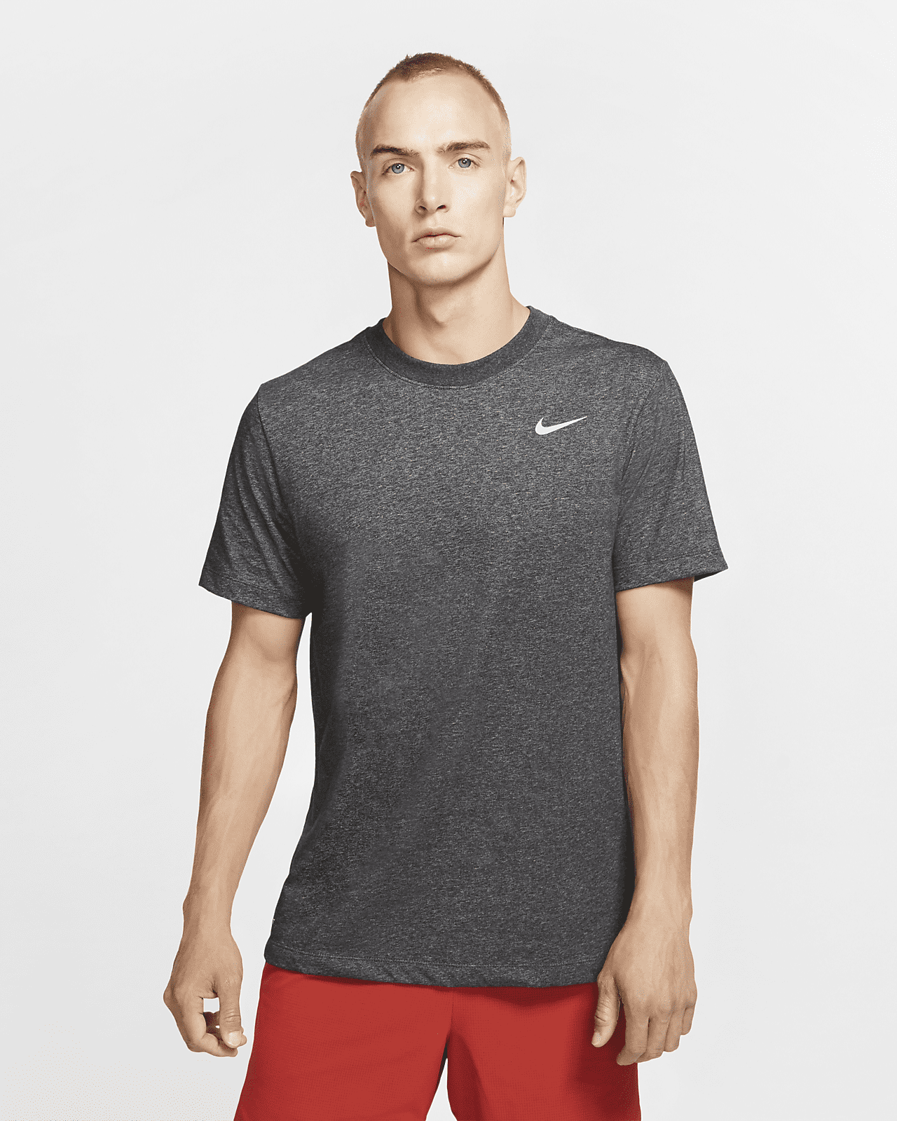 Мужская футболка Nike Dri-FIT для тренировок по цене 4200.0 | Sneaks.kg