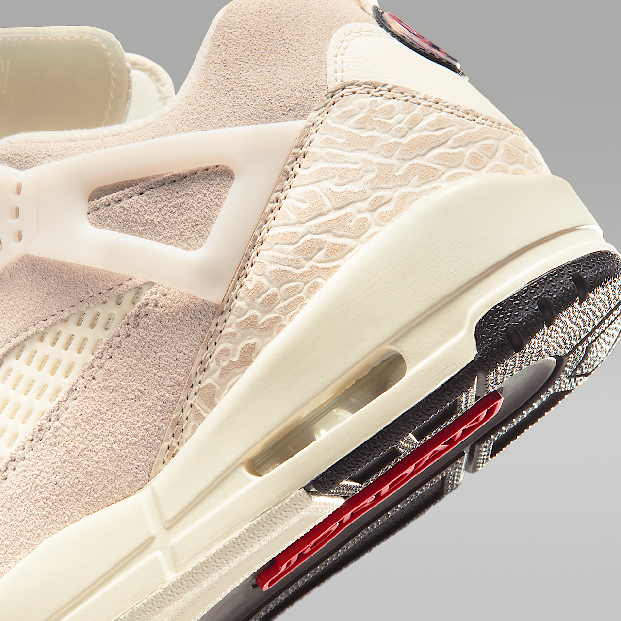 Nike Jordan Spizike Low sneaker Sail/University Red/Light Khaki/Zwart