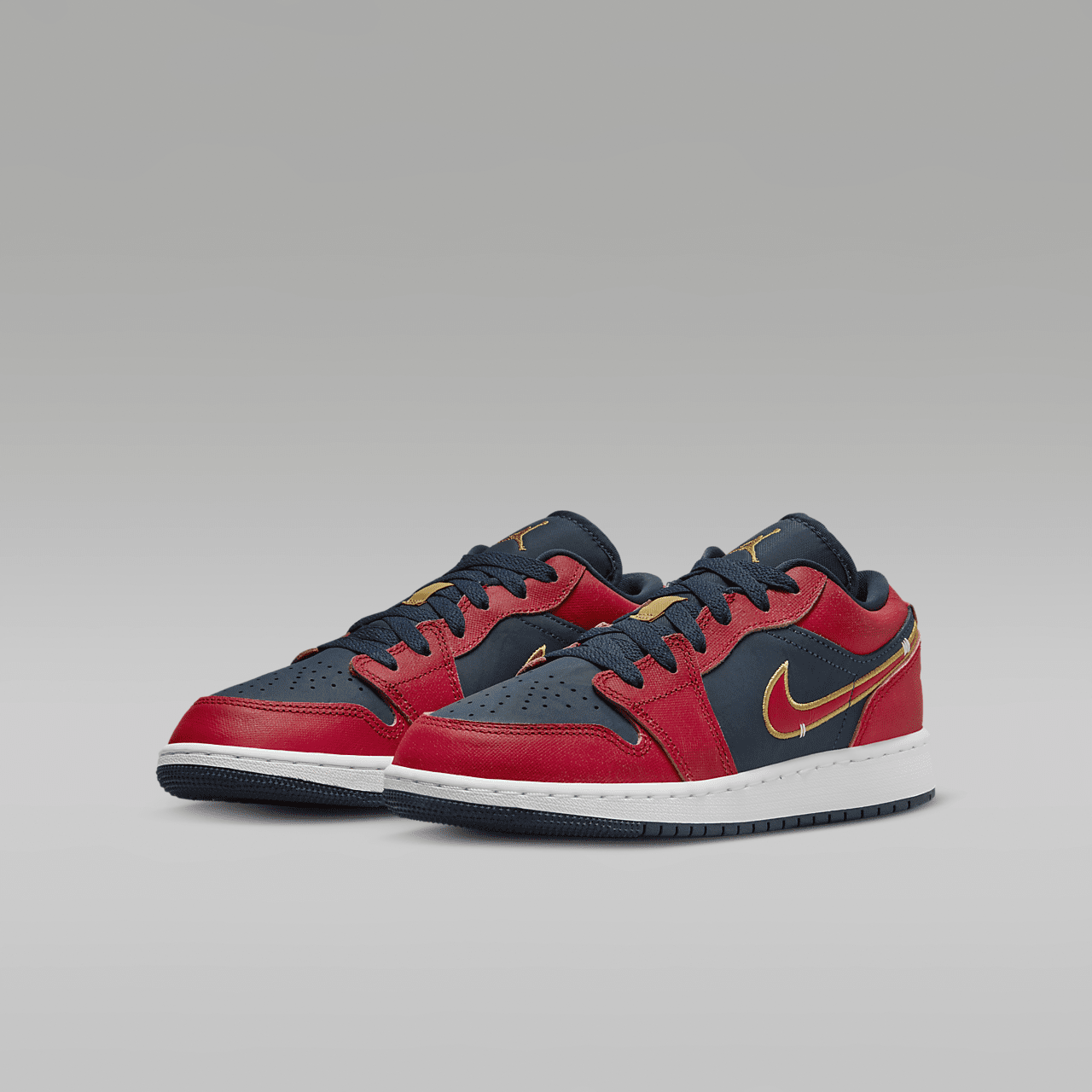 Nike Air Jordan 1 Low sneaker Armory Navy/Metallic Gold/Sport Red