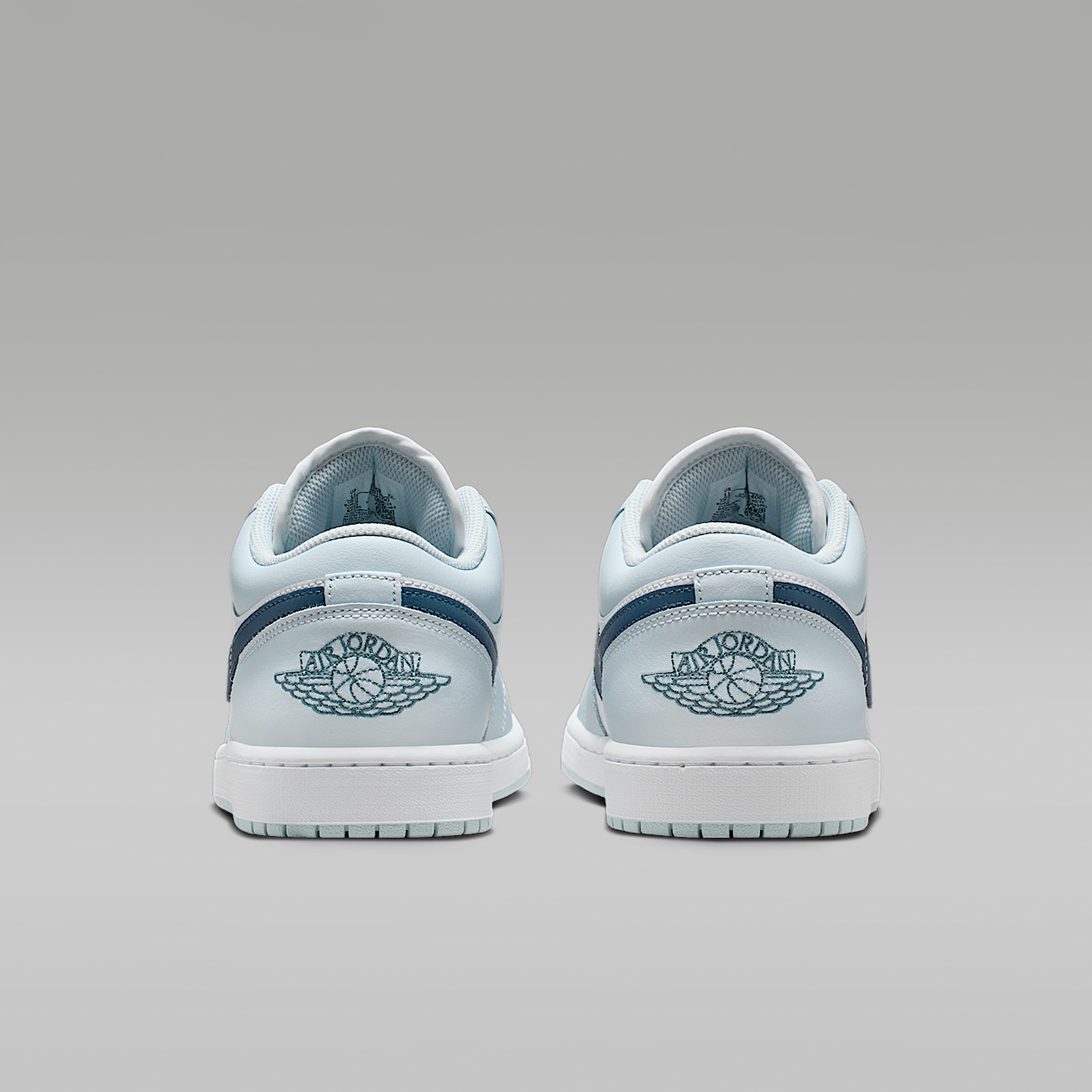 Nike Air Jordan 1 Low sneaker Aura/Wit/Squadron Blue
