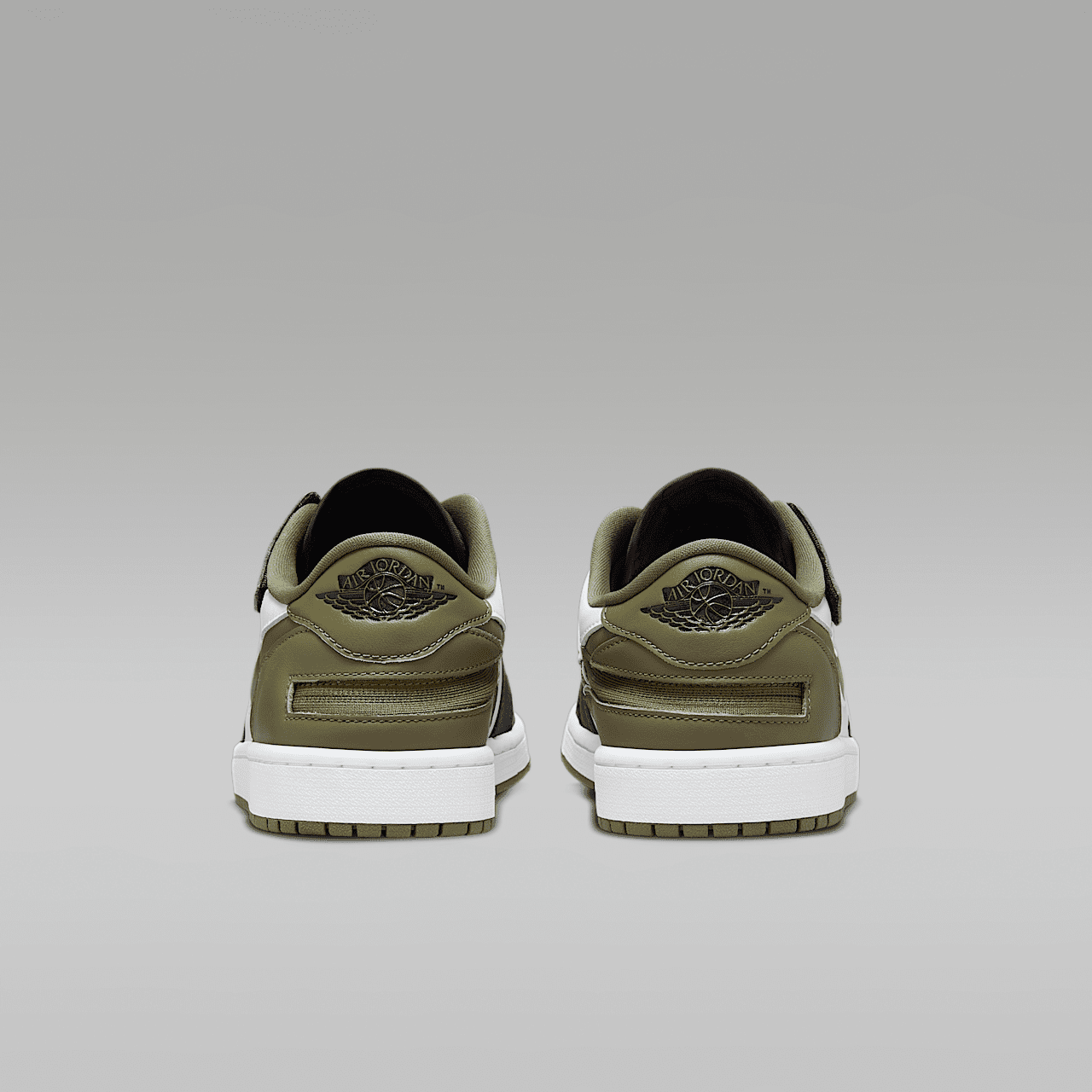 Nike Air Jordan 1 Low sneaker Wit/Zwart/Medium Olive